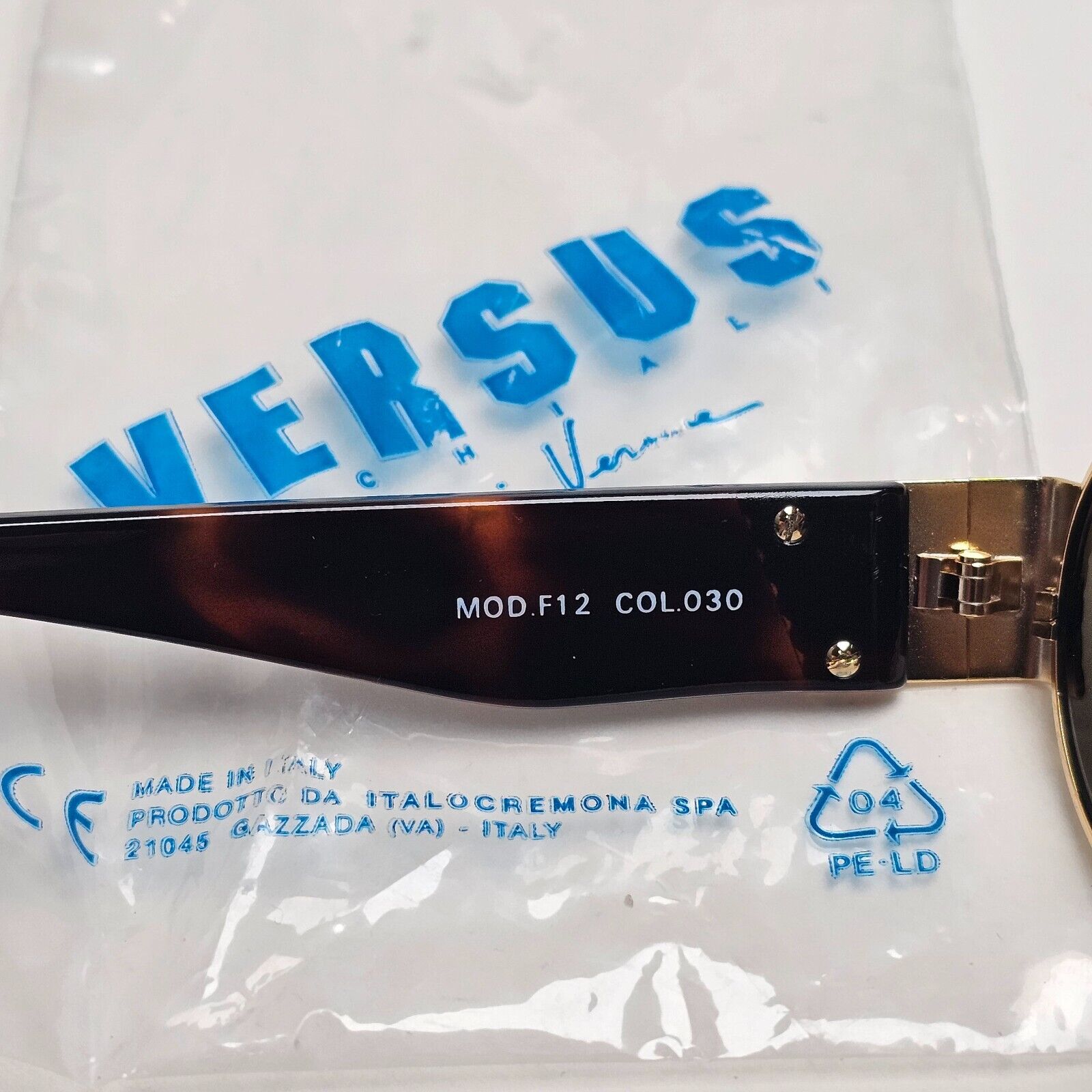 Versus Sunglasses 1996 by Gianni Versace Vintage Gold Oval Brown MOD F12 COL 030