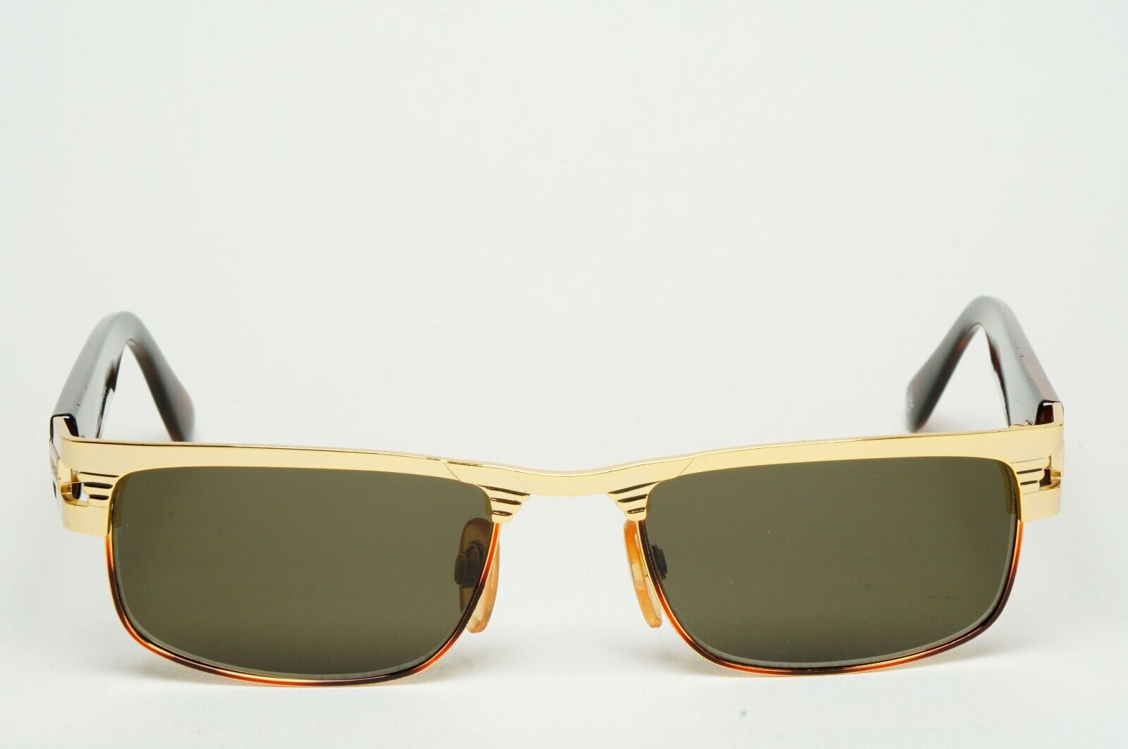 Versus Sunglasses 1996 by Gianni Versace Vintage Gold Grey MOD F26 COL 36M