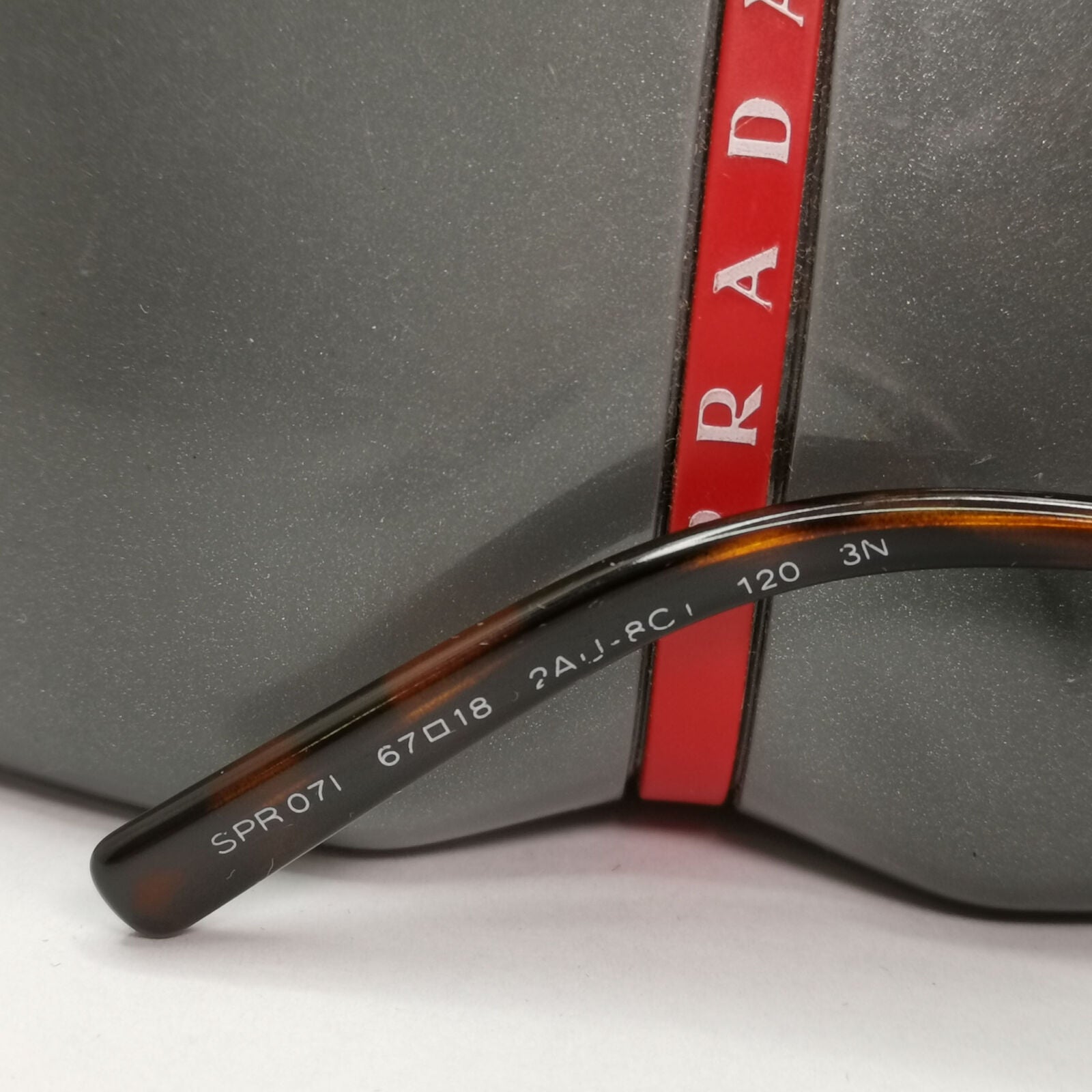 Prada 2007 Brown Sunglasses Gold Vintage Womens PR07IS SPR 07I 2AU-8C1 37434