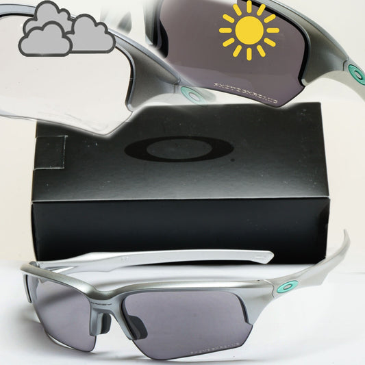 Oakley Sunglasses Photochromic Flak Beta (A) Silver Clear Black OO 9372 10 65mm