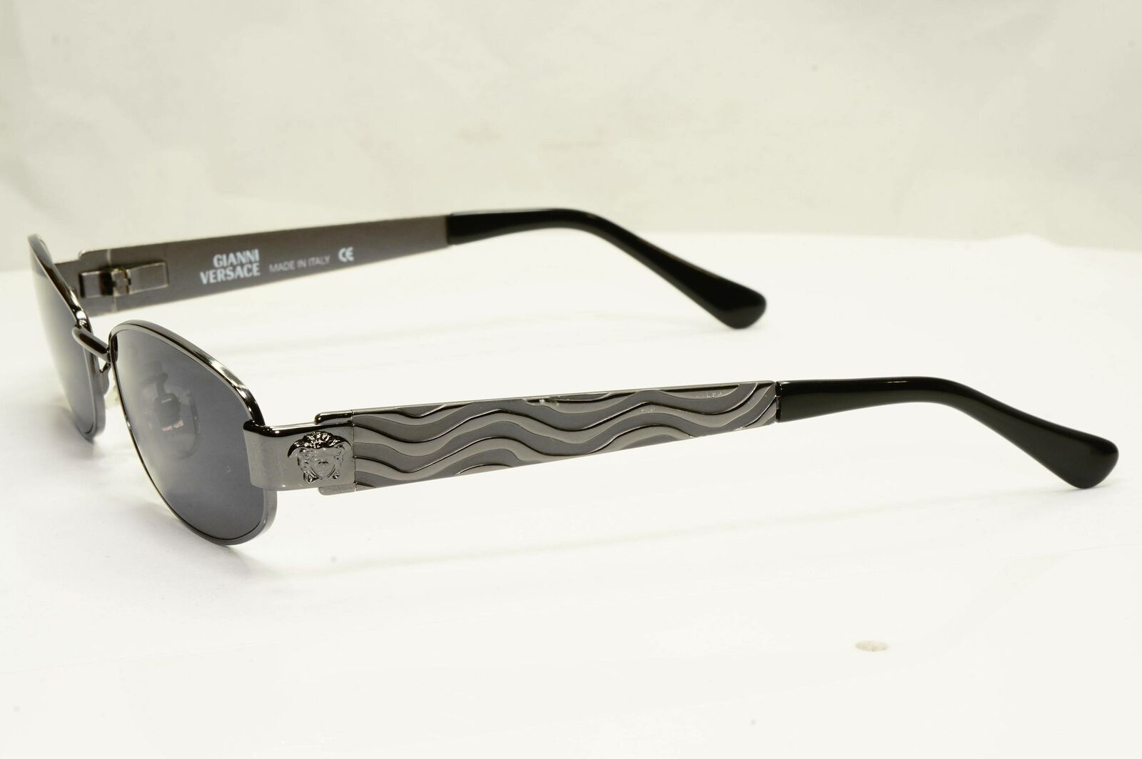 Gianni Versace 1996 Vintage Gunmetal Medusa Metal Sunglasses MOD X36 COL 89M