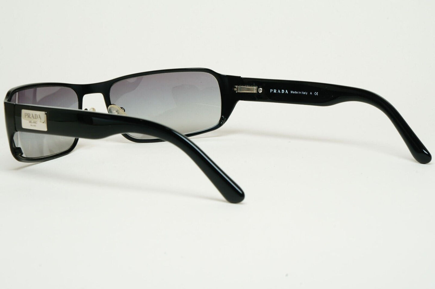 Prada Sunglasses 2007 Vintage Black Grey Rectangle PR61MS SPR 61M 1BO-3M1 310125