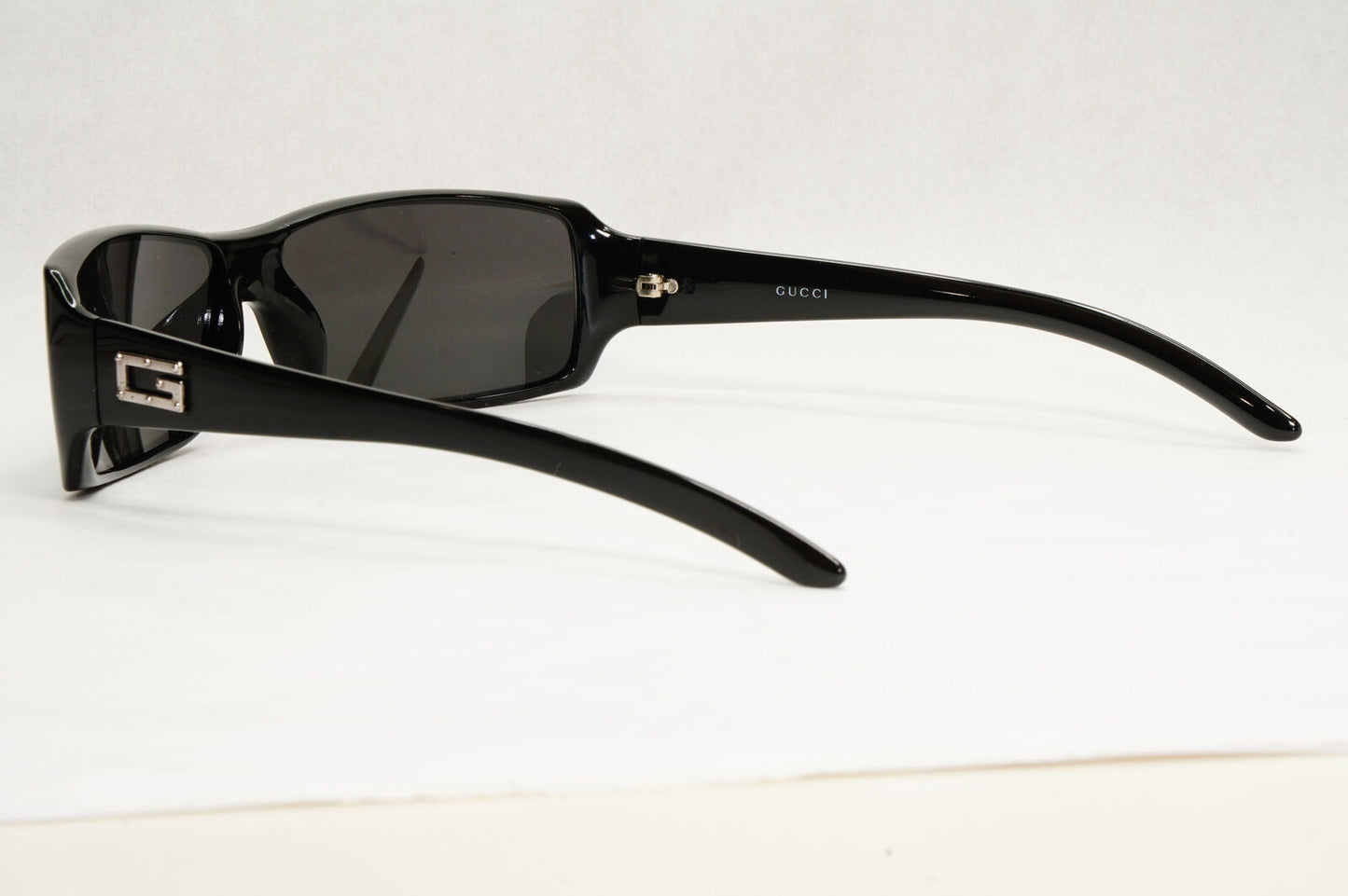 Gucci Sunglasses 1999 Vintage Black Rectangle Wrap Retro GG 2515/S 584 191223