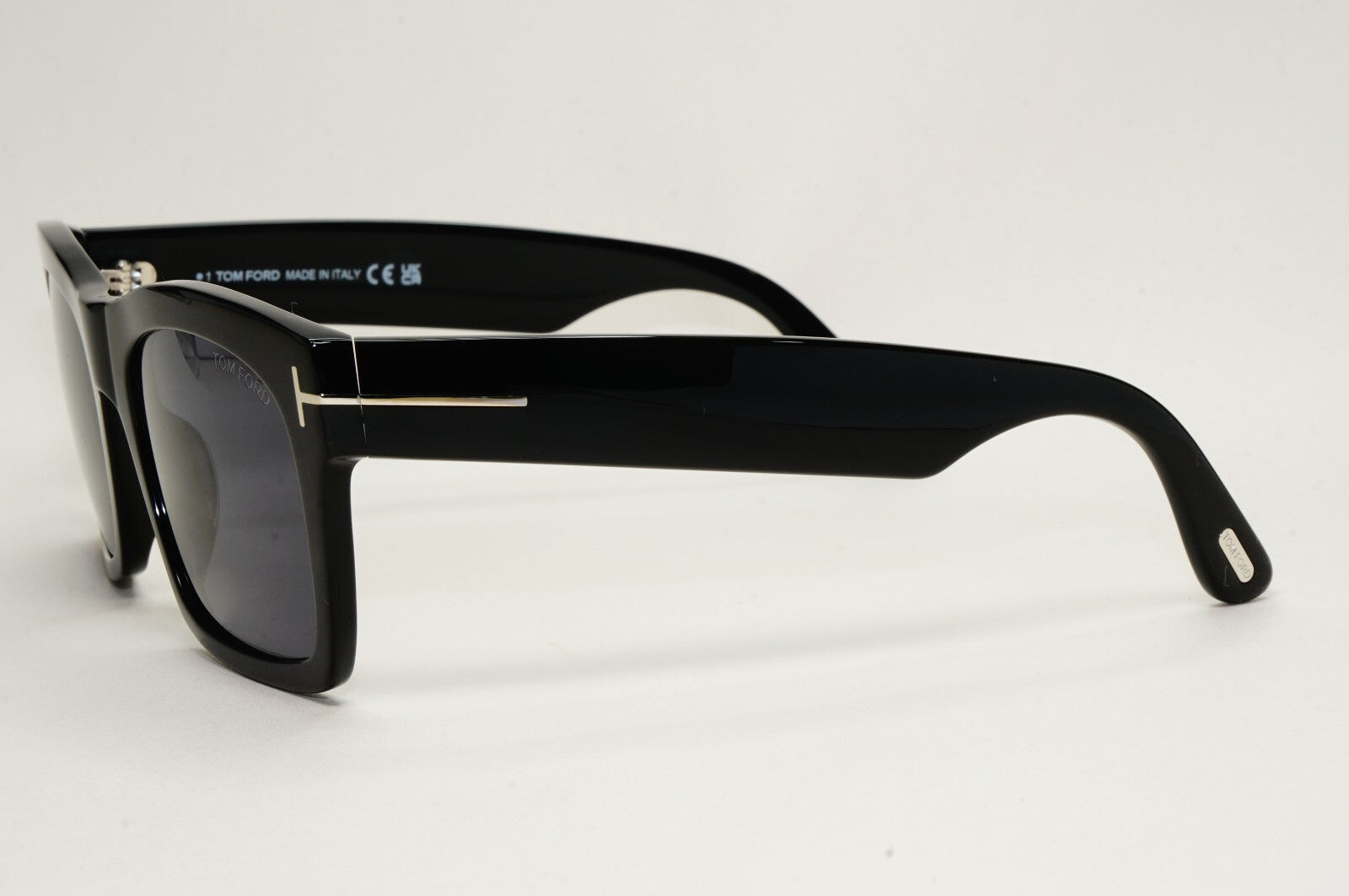 Tom Ford Sunglasses Black Glossy Square Gold Nico FT1062 TF 1062 01A 56mm [A]