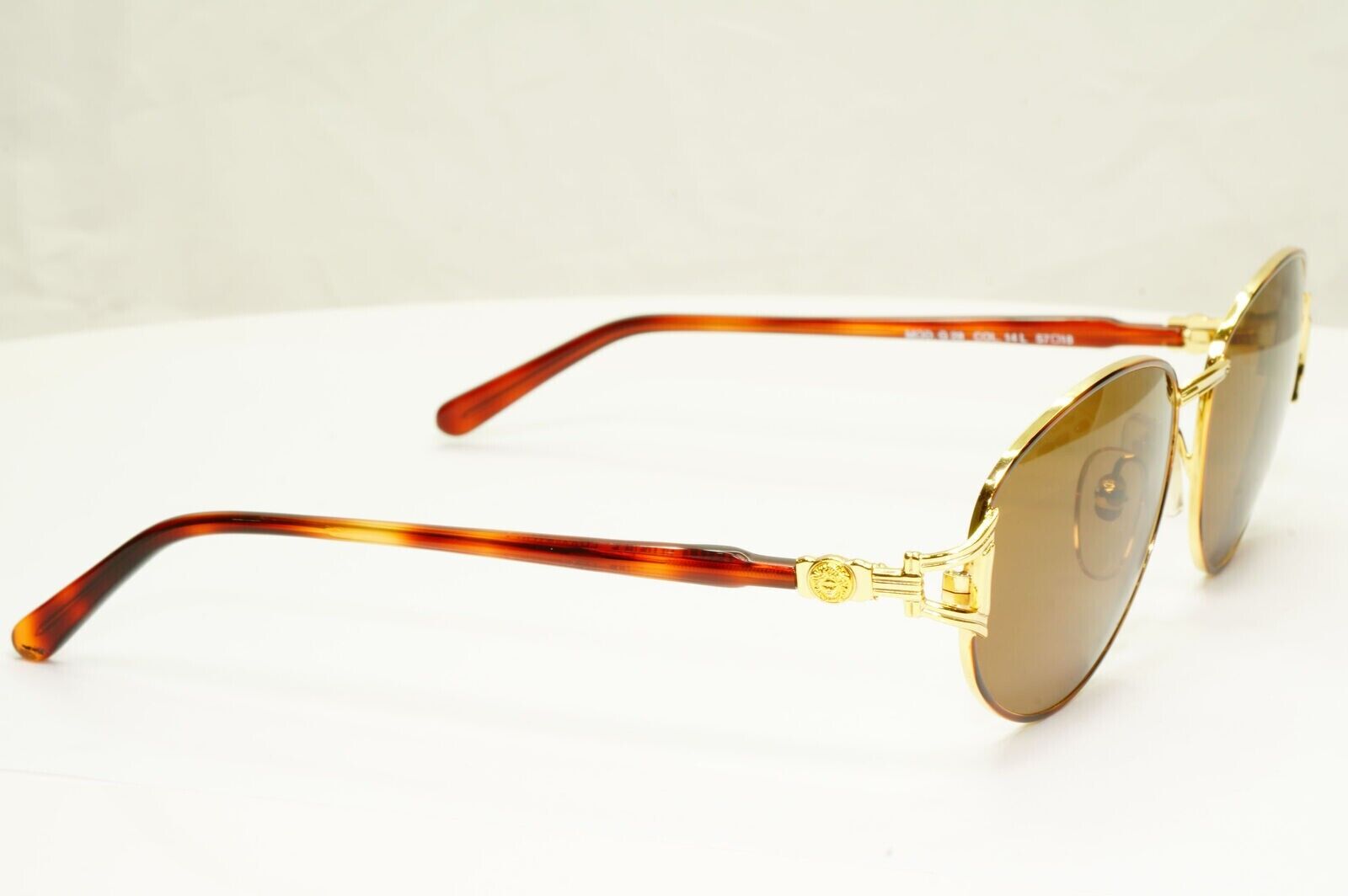 Gianni Versace Sunglasses 1995 Vintage Gold Medusa Brown Retro MOD G28 COL 14L A