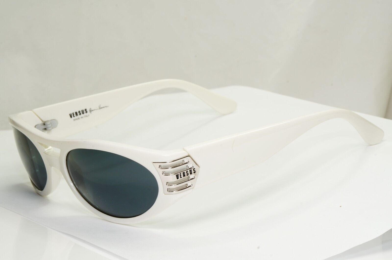 Versus Sunglasses 1996 by Gianni Versace Vintage White Grey MOD E30 COL 850