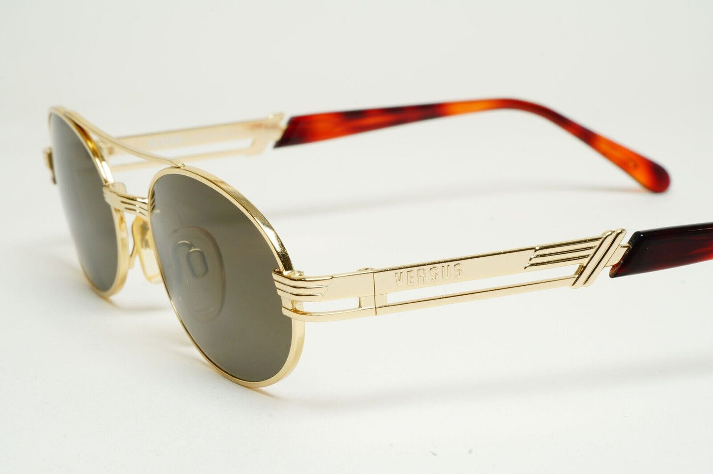 Versus Sunglasses 1996 by Gianni Versace Vintage Gold Grey Oval MOD F23 COL 030