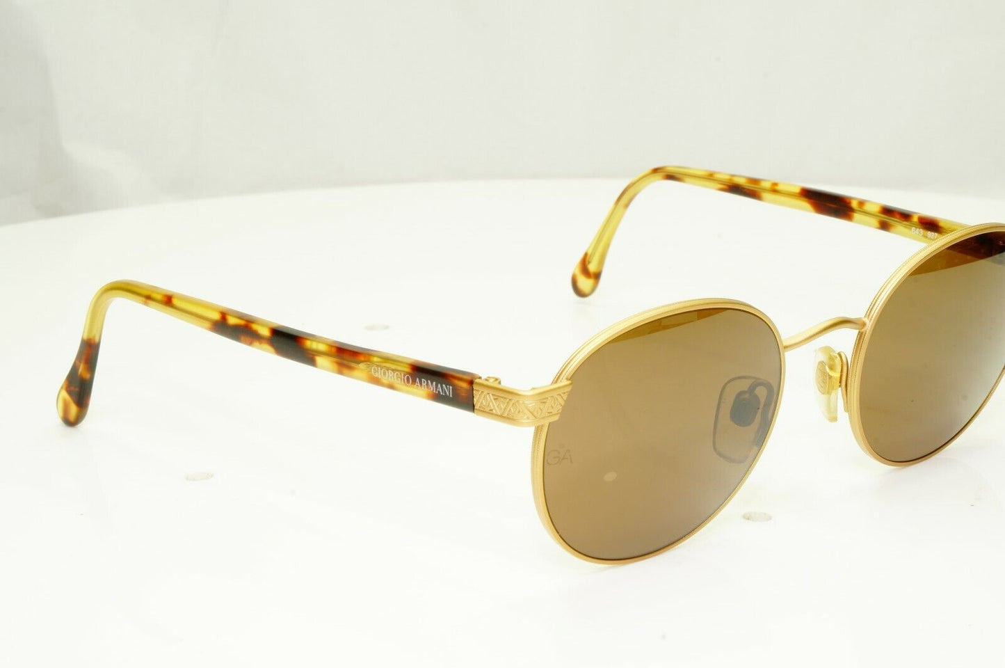 Giorgio Armani 1997 Vintage Gold Retro Sunglasses Round Men Women 50mm 643 927
