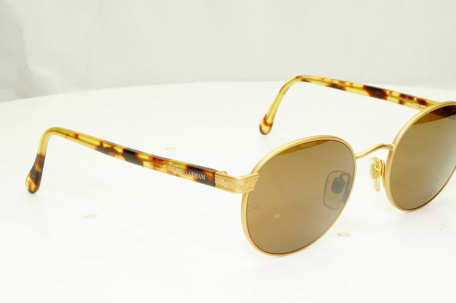 Giorgio Armani 1997 Vintage Gold Retro Sunglasses Round Men Women 50mm 643 927