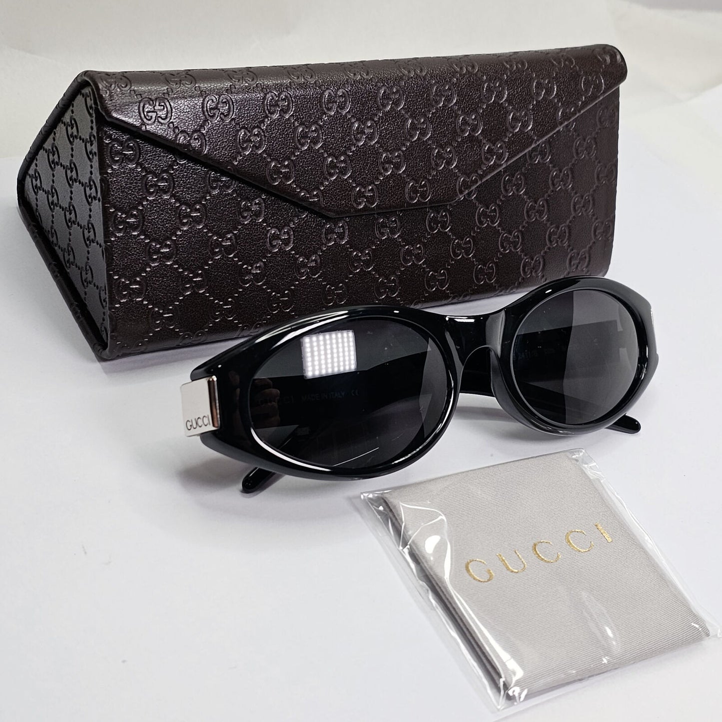 Gucci Sunglasses 1998 Vintage Black Silver Rectangle GG 2411/S D28 55mm 180224