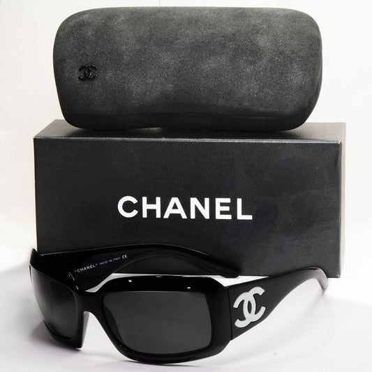 Chanel Sunglasses Mother of Pearl Vintage 2006 Black 5076-H c.501/87 120124