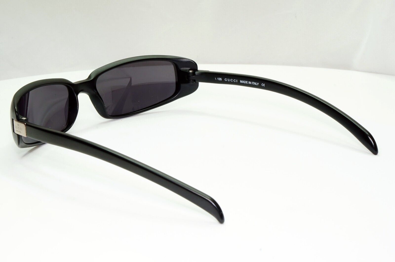 Gucci 1998 Vintage Sunglasses Black Matte Wrap Rectangle GG 1188/S DL5 301024