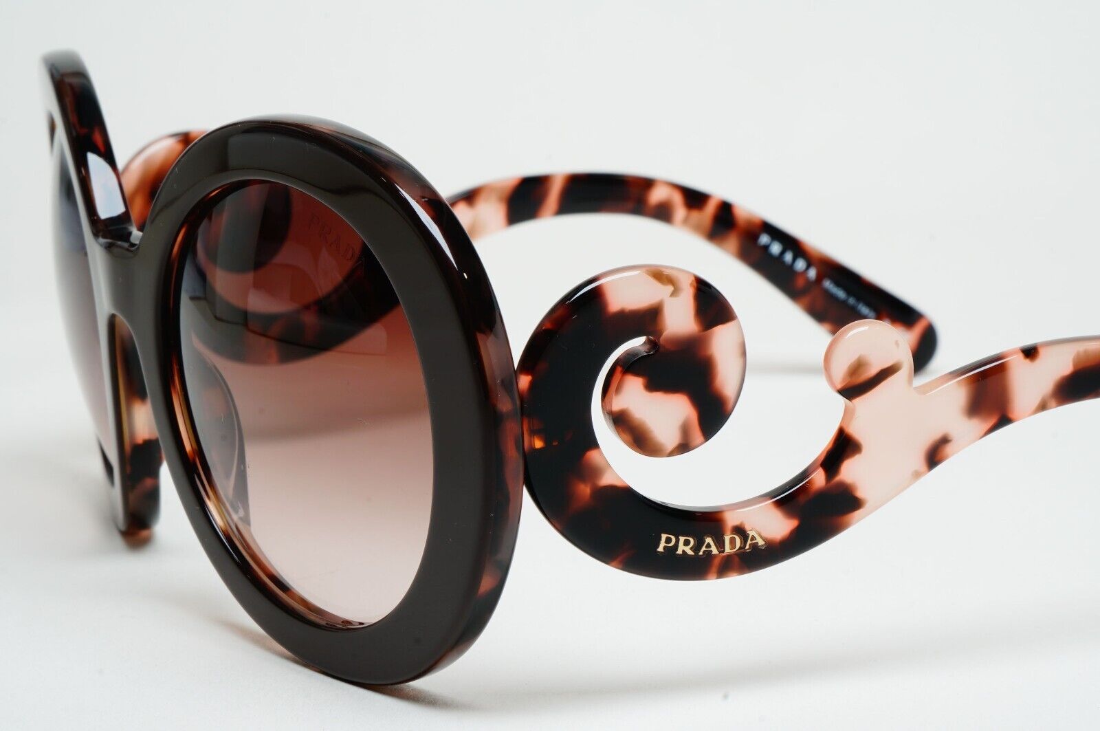 Prada Sunglasses Baroque Swirl Round Brown Marble PR27NS SPR 27N ROL-0A6 070125