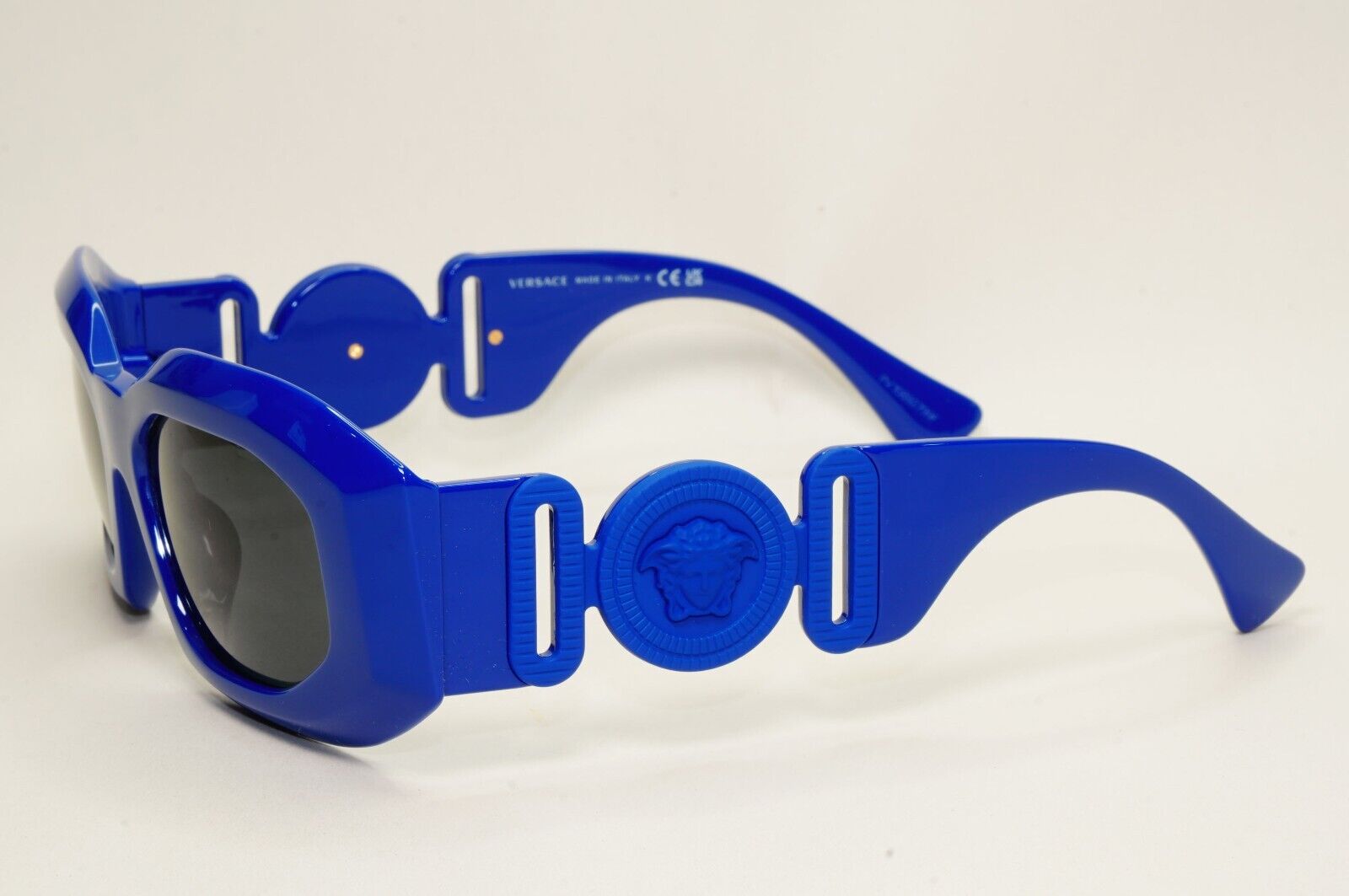 Versace Sunglasses Blue Biggie Medusa Oversized Unisex MOD VE 4425U 5368/87