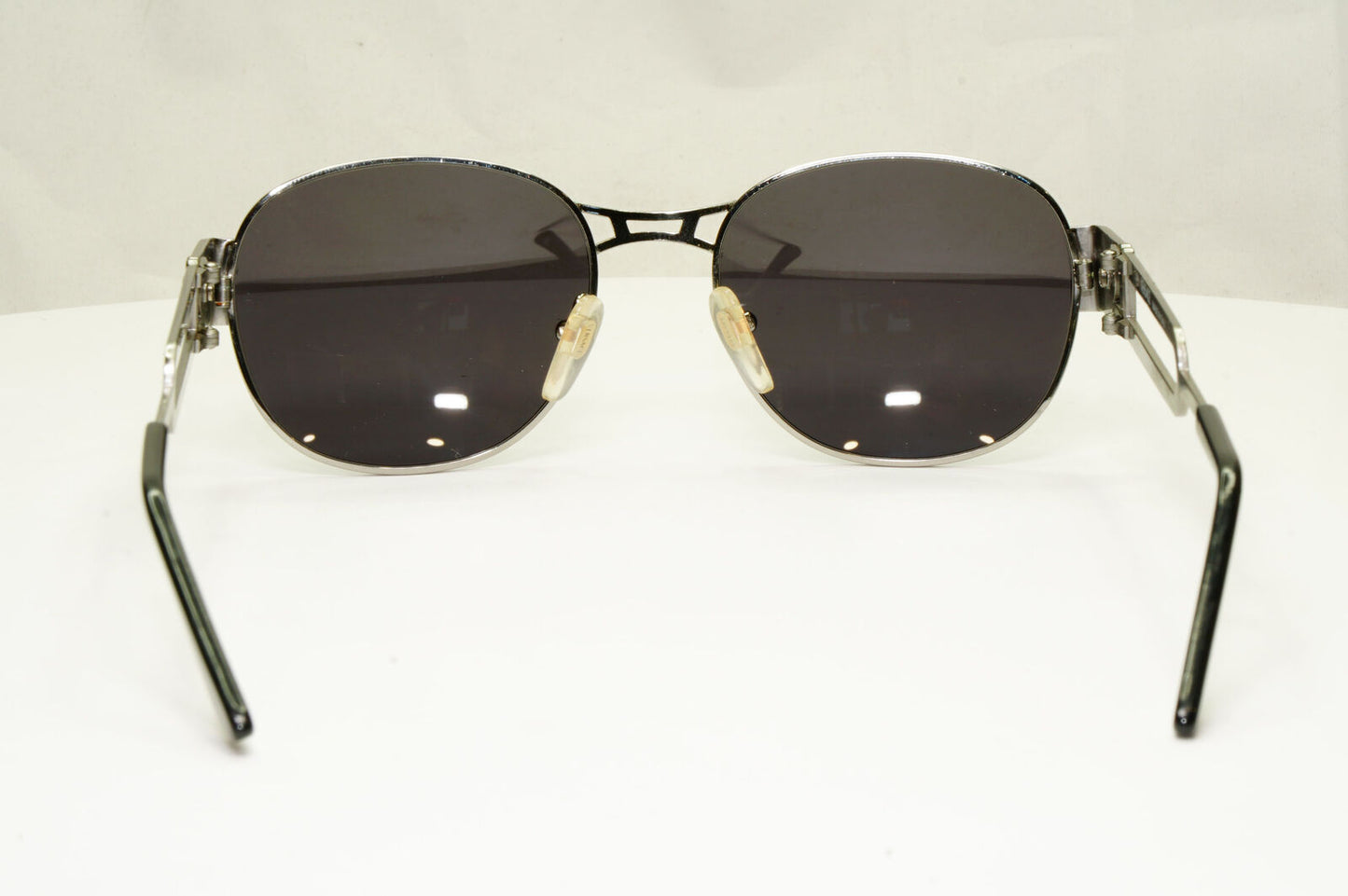 Gianni Versace 1996 Vintage Mens Silver Medusa Metal Sunglasses MOD S57 COL 76M