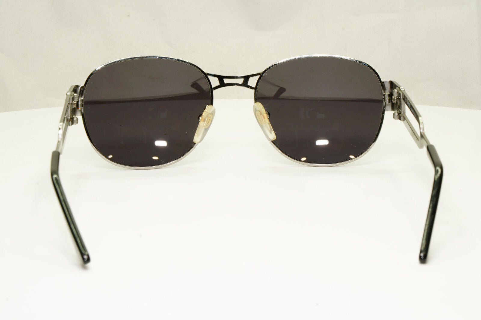 Gianni Versace 1996 Vintage Mens Silver Medusa Metal Sunglasses MOD S57 COL 76M