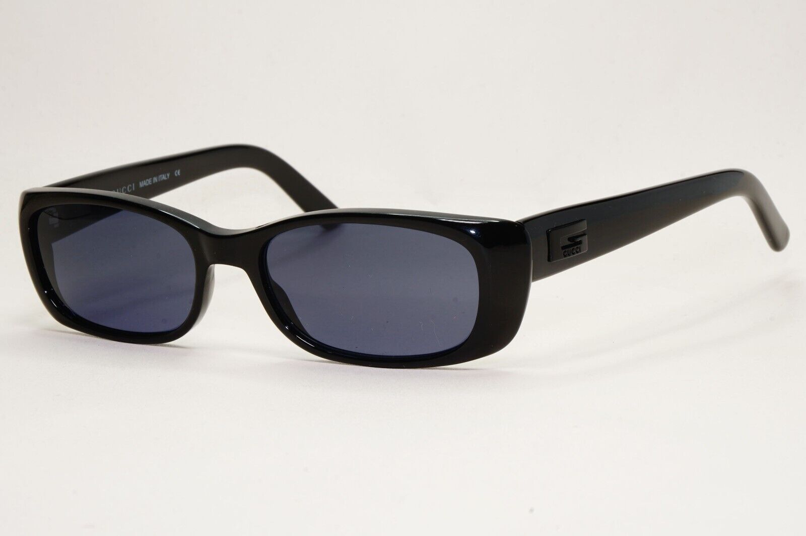 Gucci Sunglasses 1997 Vintage Black Grey Rectangle GG 2453/S 807 52mm 011124