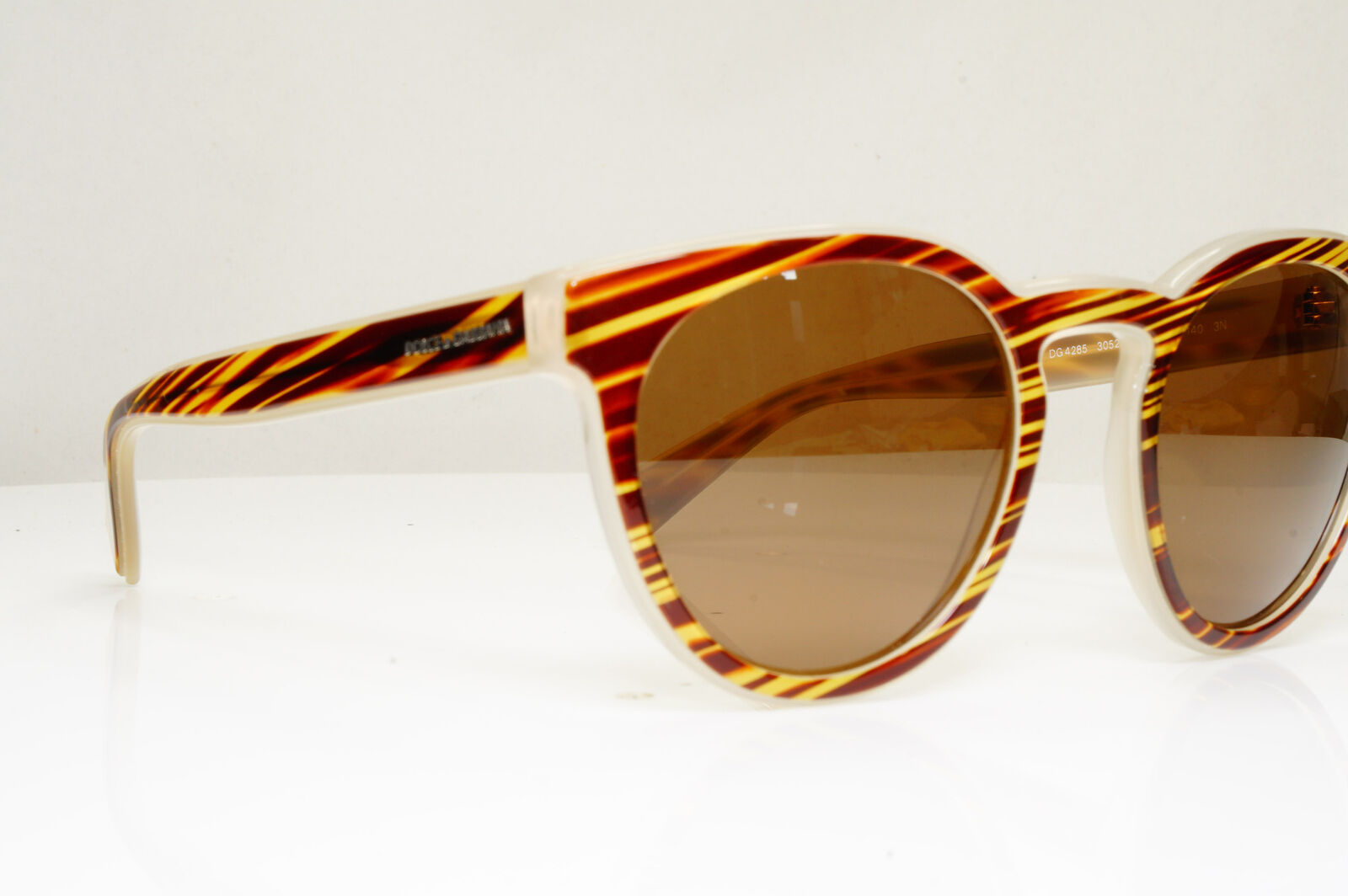 Authentic DOLCE & GABBANA Mens Womens Vintage Sunglasses DG 4285 3052/73 28743