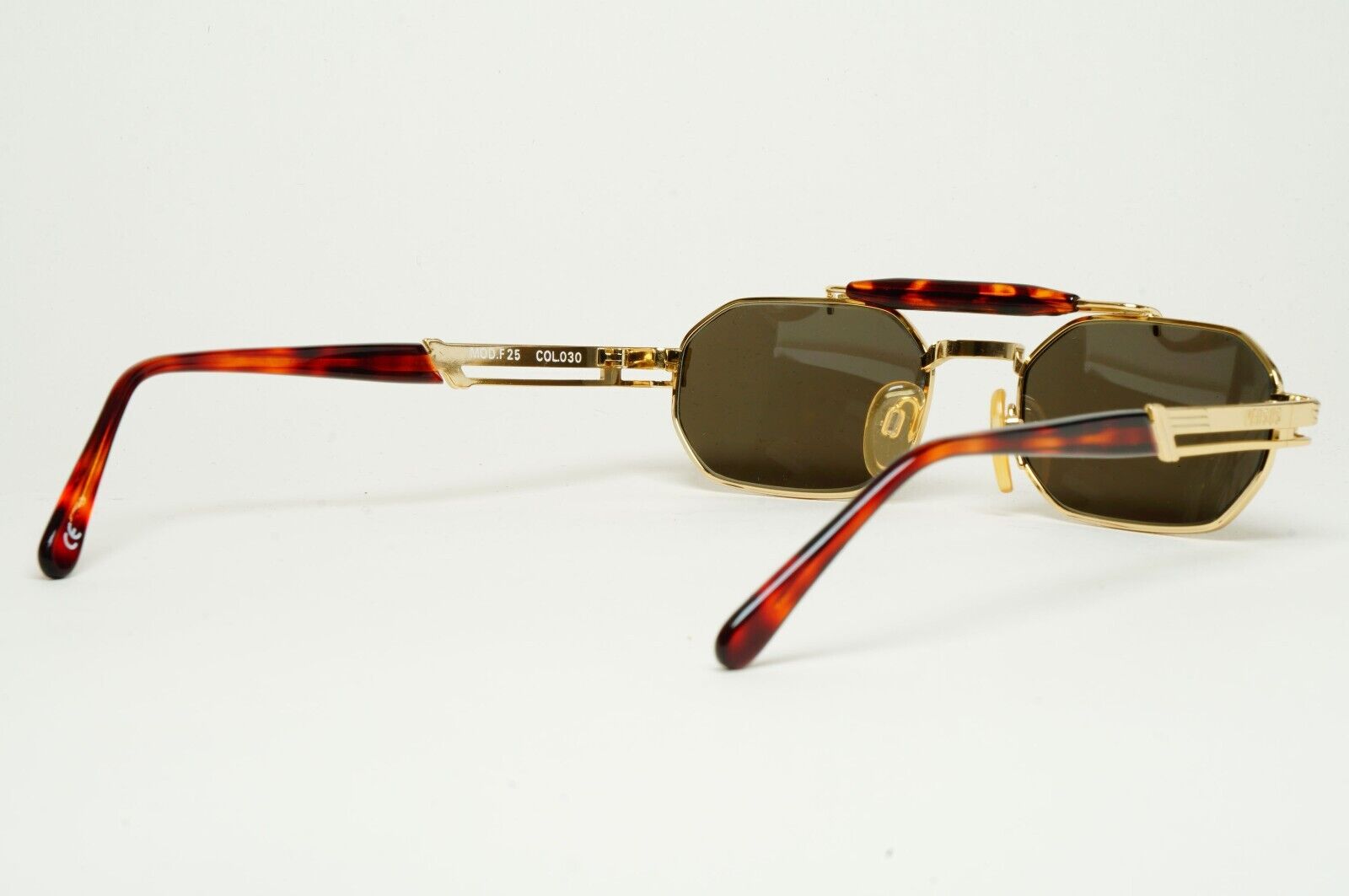 Versus Sunglasses 1996 by Gianni Versace Vintage Gold Grey MOD F25 COL 030