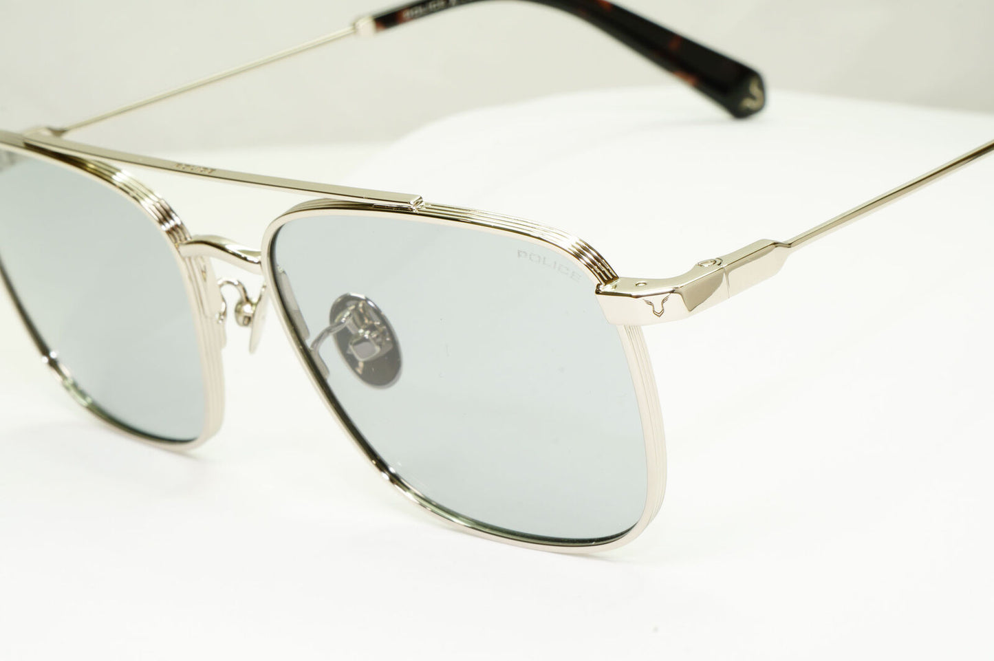 Police Lewis Hamilton F1 Sunglasses Photochromic Silver Grey SPL B28 COL 579F