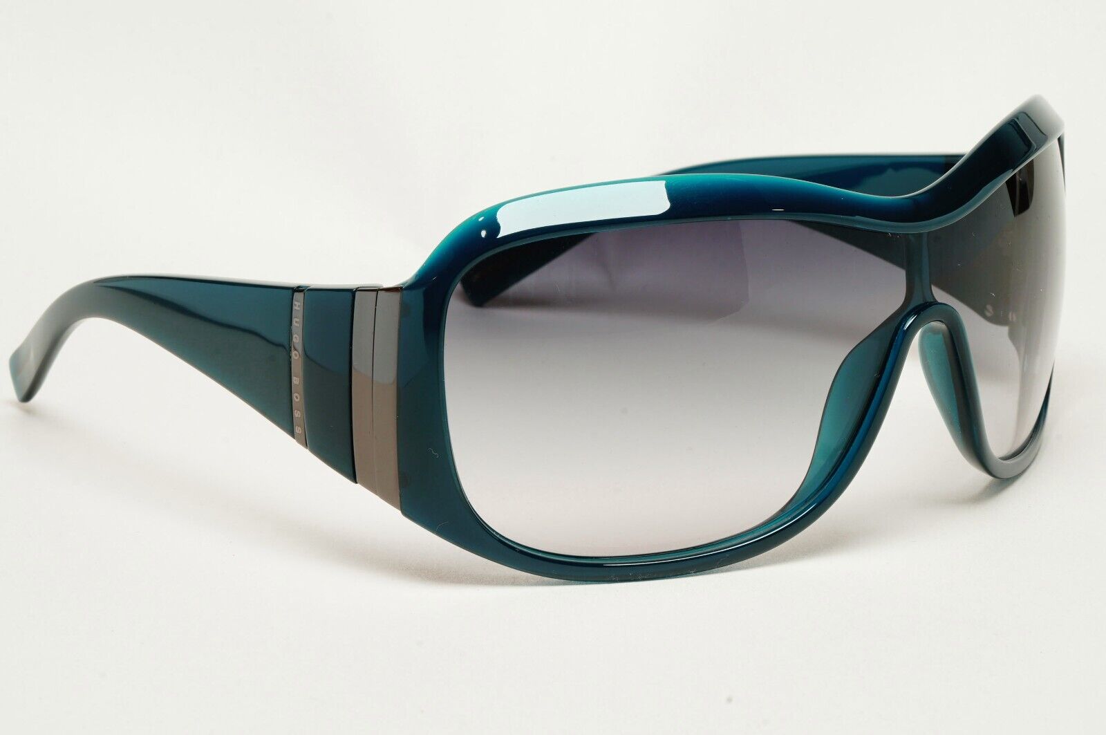 Hugo Boss Sunglasses 2006 Vintage Dark Green Teal Shield 0030/S SHGB5 211124