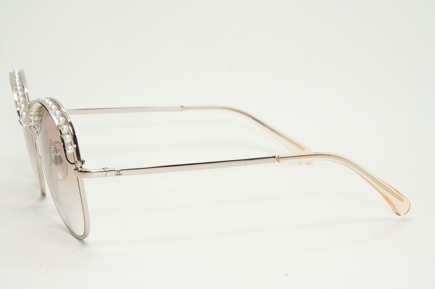 Chanel Sunglasses Pearl Pale Gold Brown Gradient Metal 4246-H c.117/13 56mm