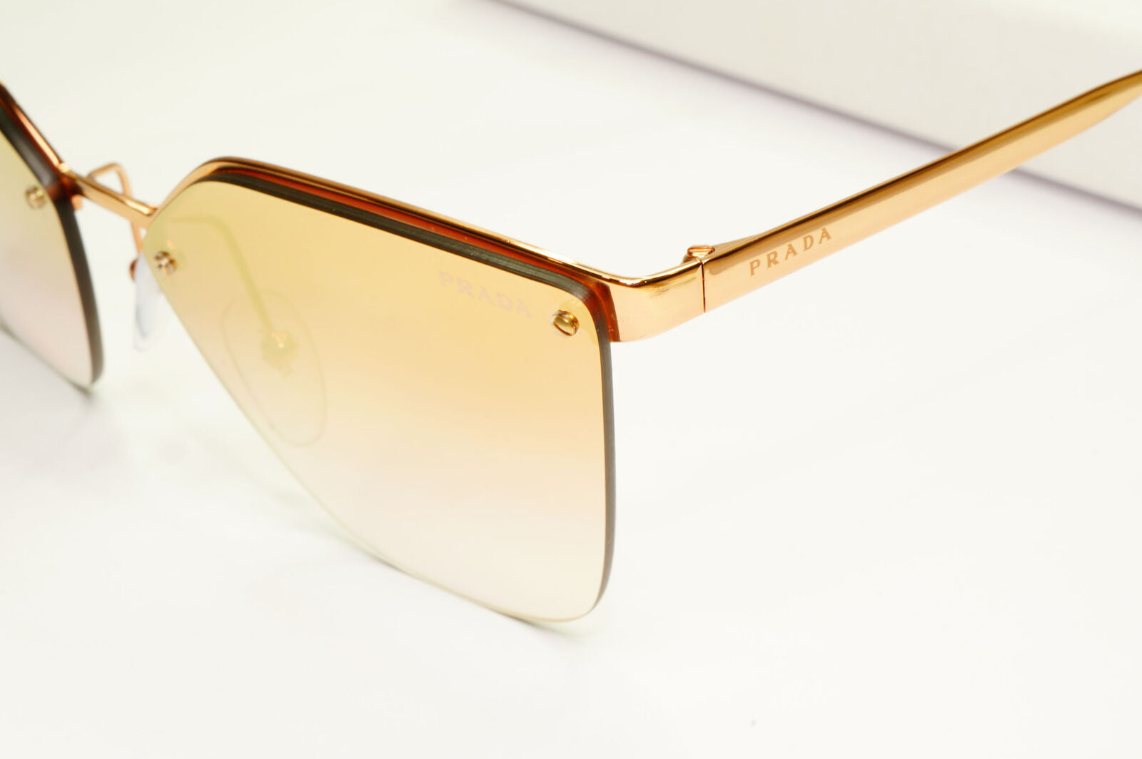 Prada Gold Cinema Mirror Sunglasses Gradient Pink Catwalk PR68TS SPR 68T SVF-AD2