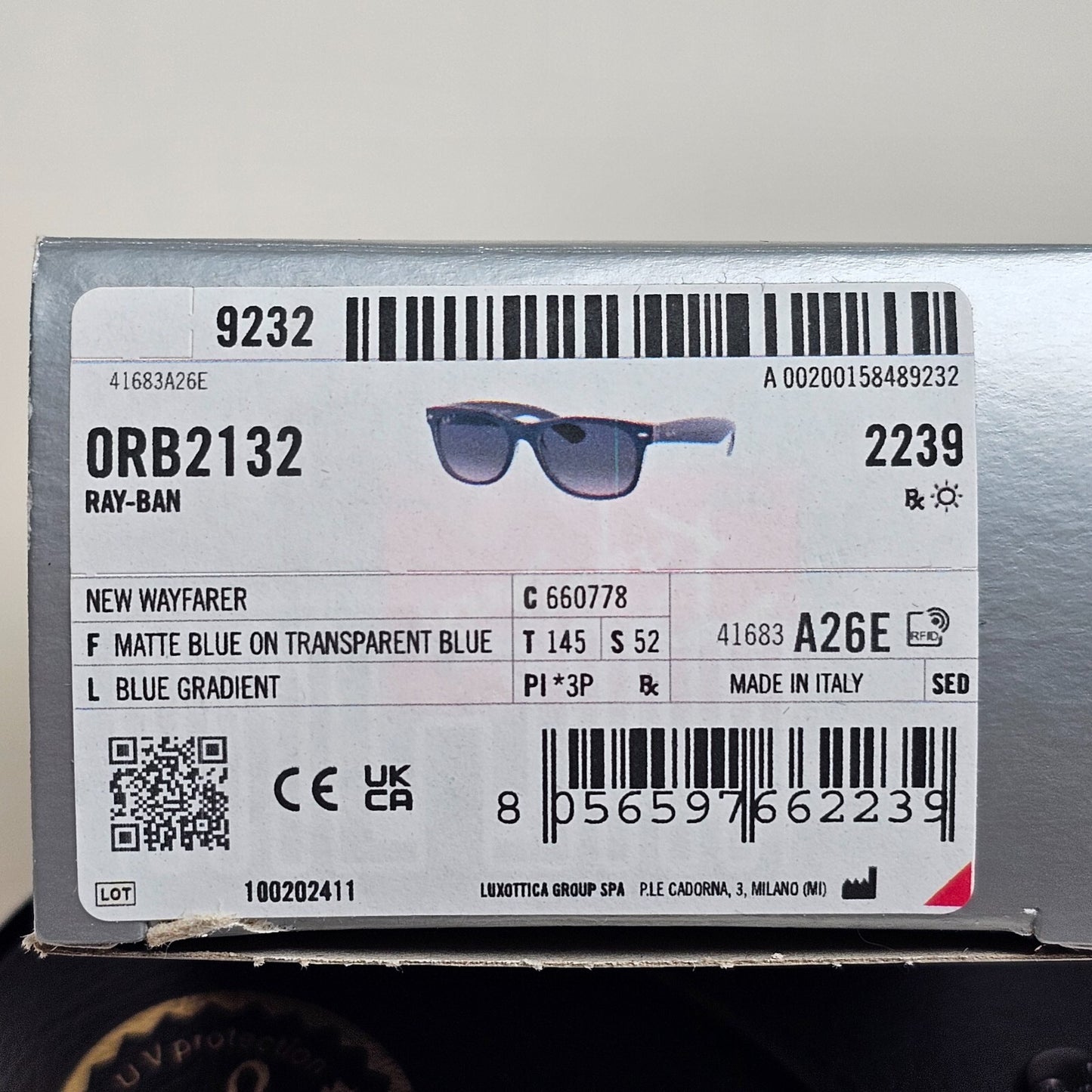 Ray-Ban Sunglasses Polarised New Wayfarer Blue Graident RB 2132 6607/78 52mm