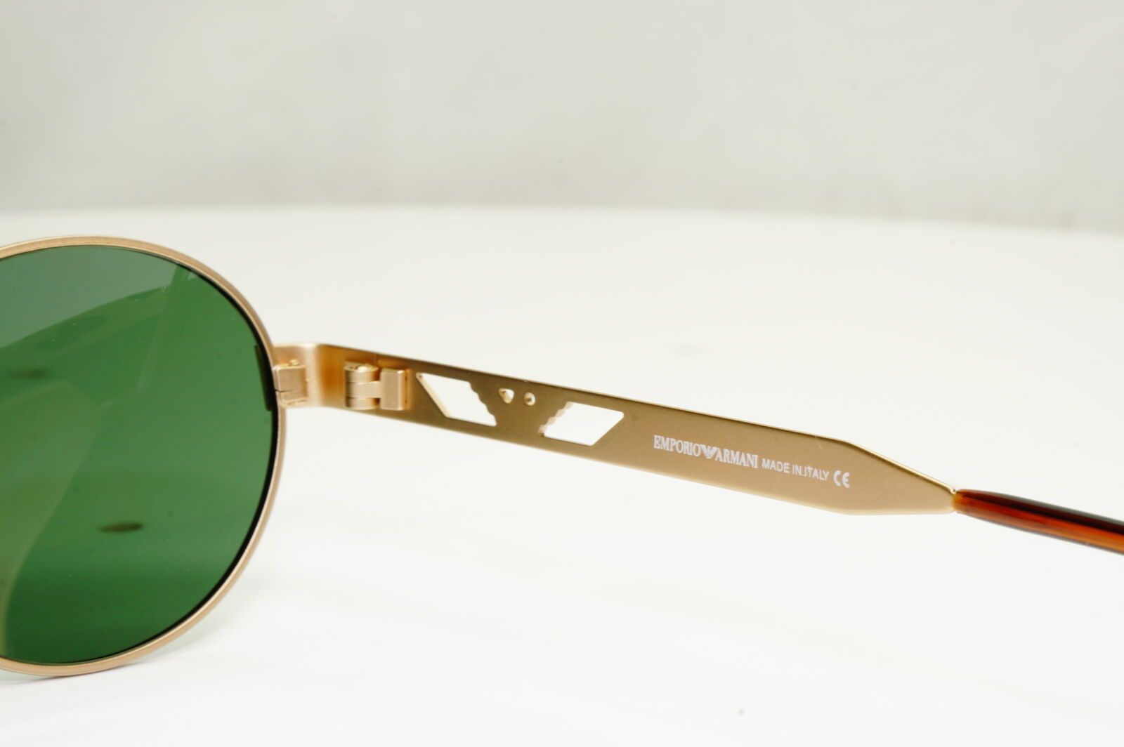 Emporio Armani Sunglasses 1997 Vintage Gold Round Green Eagle Metal 023-S 833 L