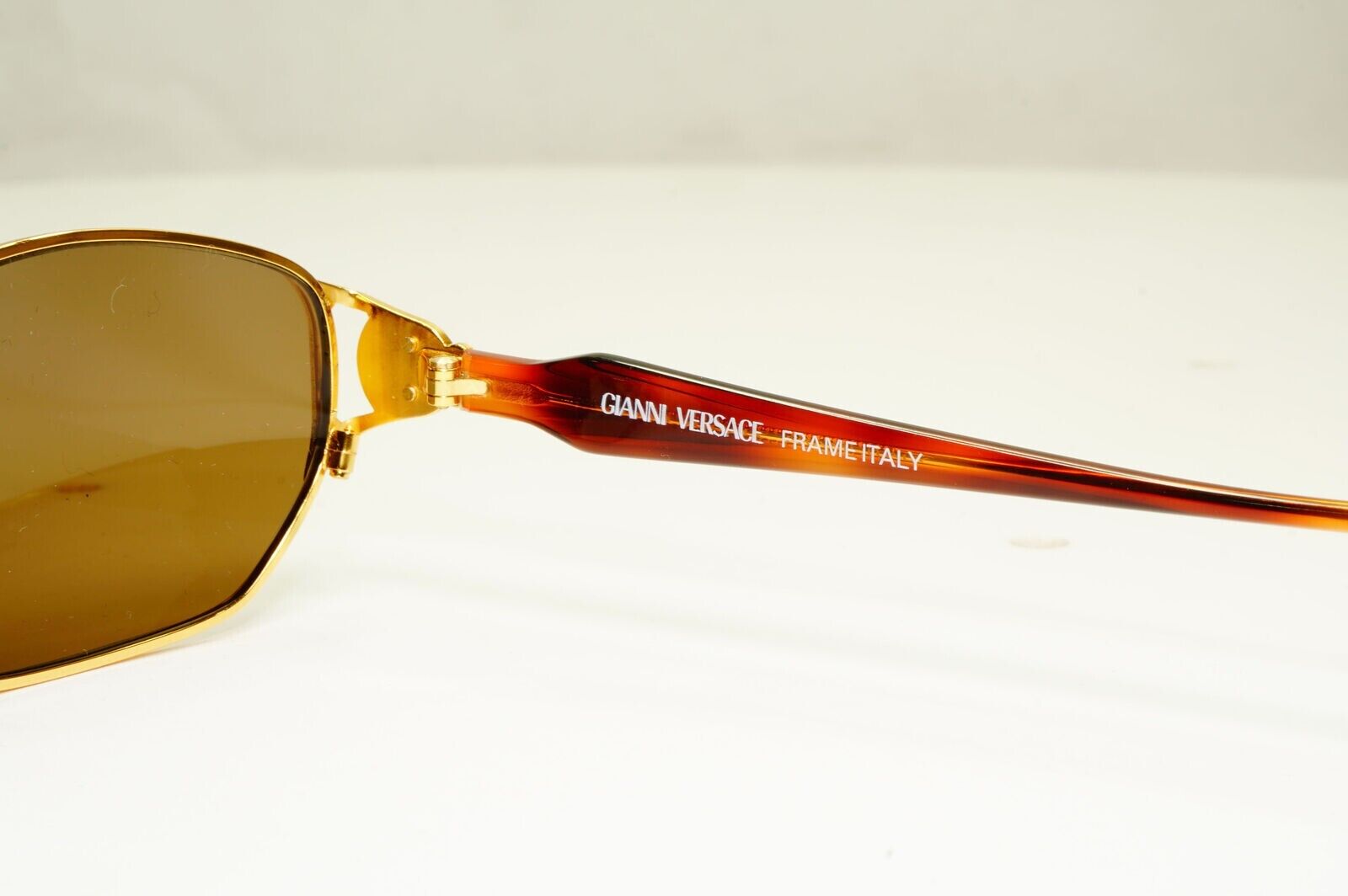 Gianni Versace 1995 Vintage Gold Medusa Havana Brown Sunglasses MOD G45 COL 19L