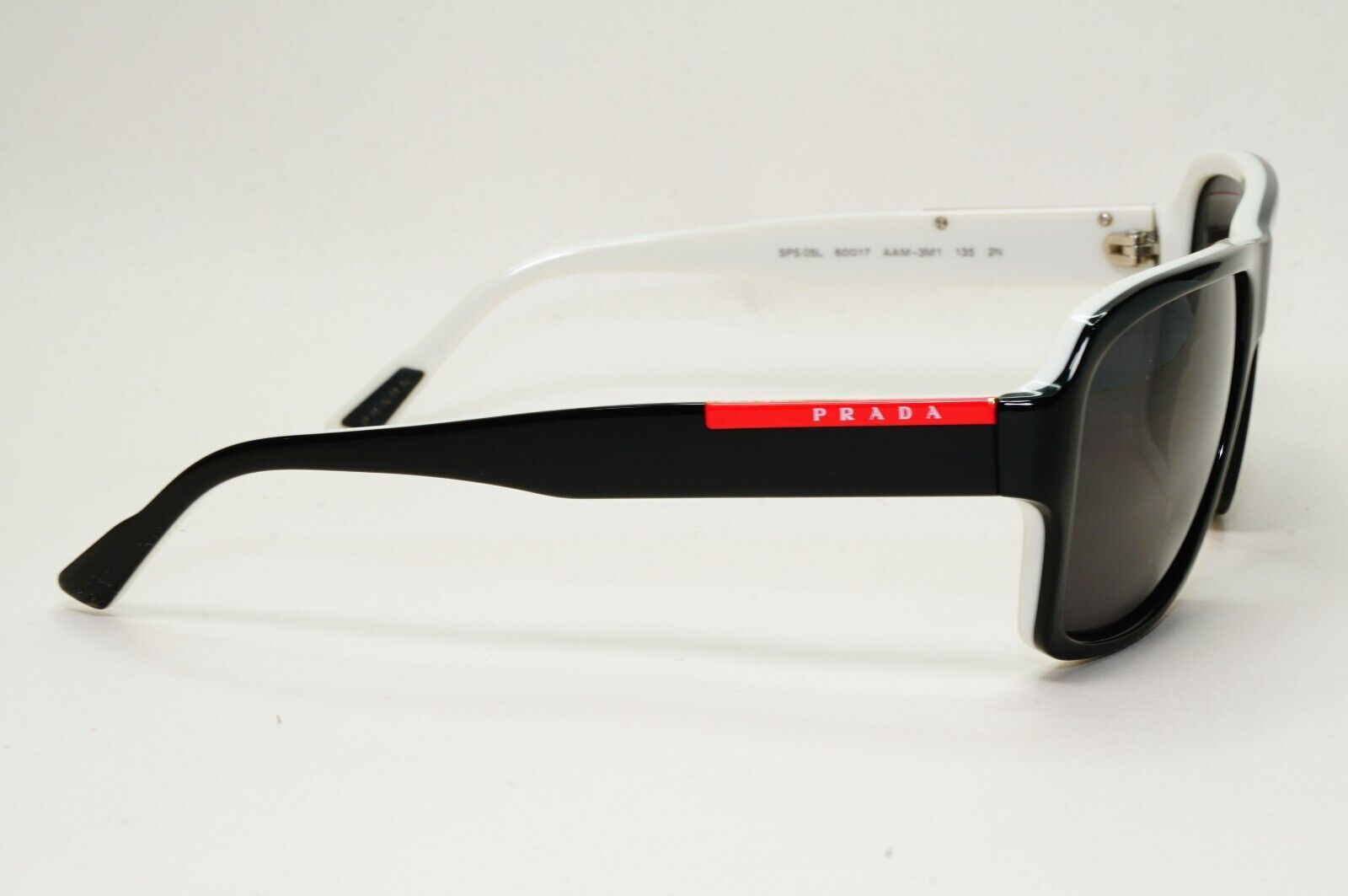 Prada Sunglasses 2009 Vintage Black Square PS05LS SPS 05L AAM-3M1 60mm 171024