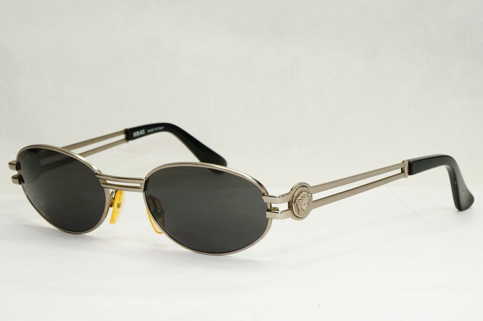 Gianni Versace Sunglasses 1995 Vintage Oval Medusa Gunmetal MOD S41 948 270324