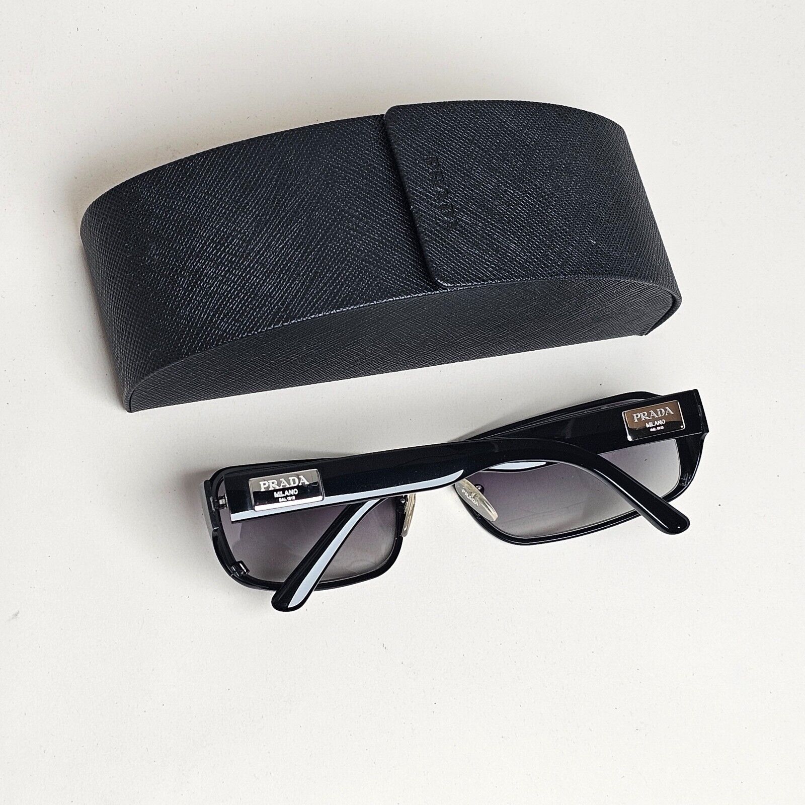 Prada Sunglasses 2007 Vintage Black Grey Rectangle PR61MS SPR 61M 1BO-3M1 310125