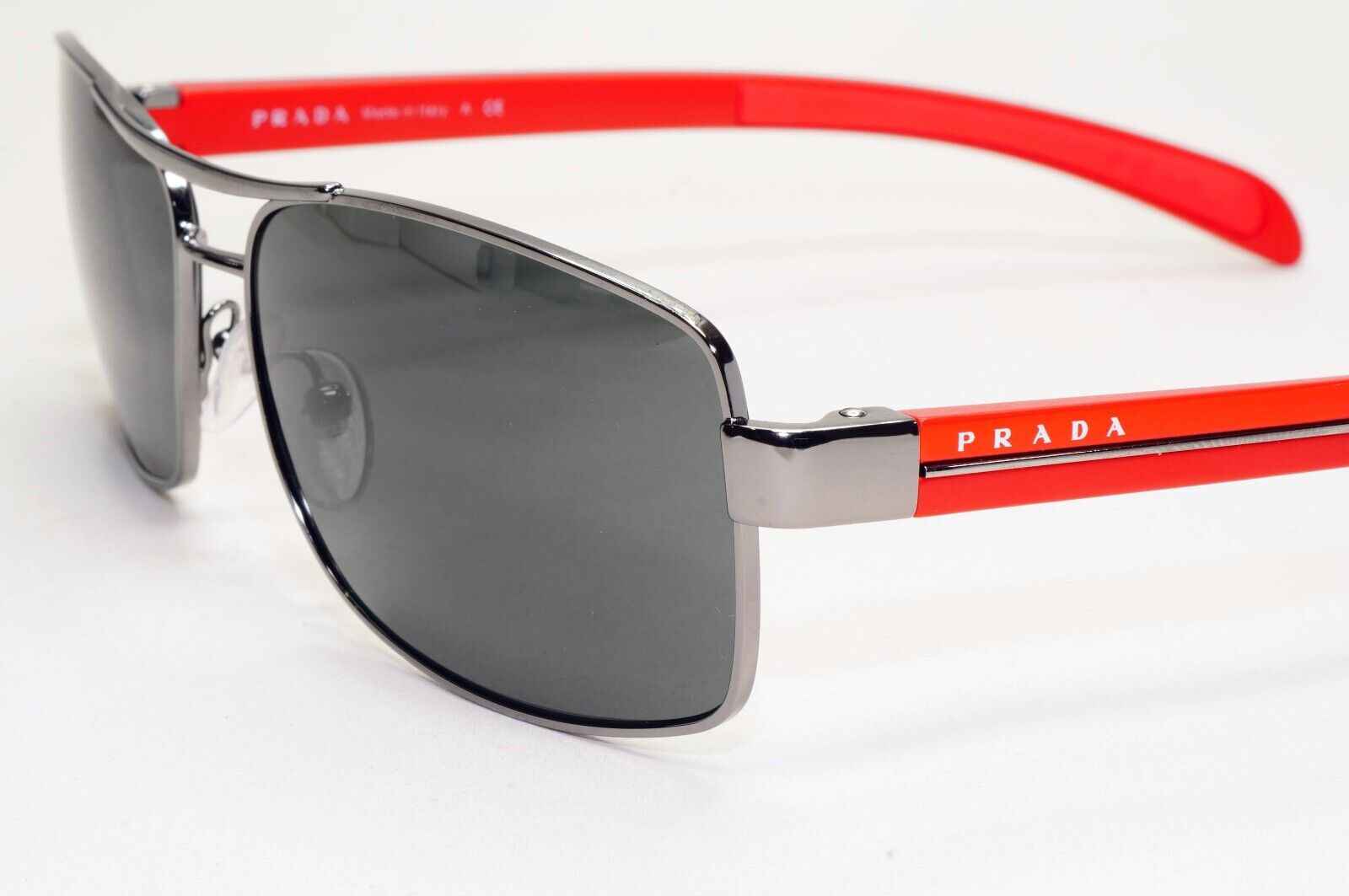 Prada Sunglasses 2010 Vintage Gunmetal Red Grey PS50LS SPS 50L 5AV-1A1 151024