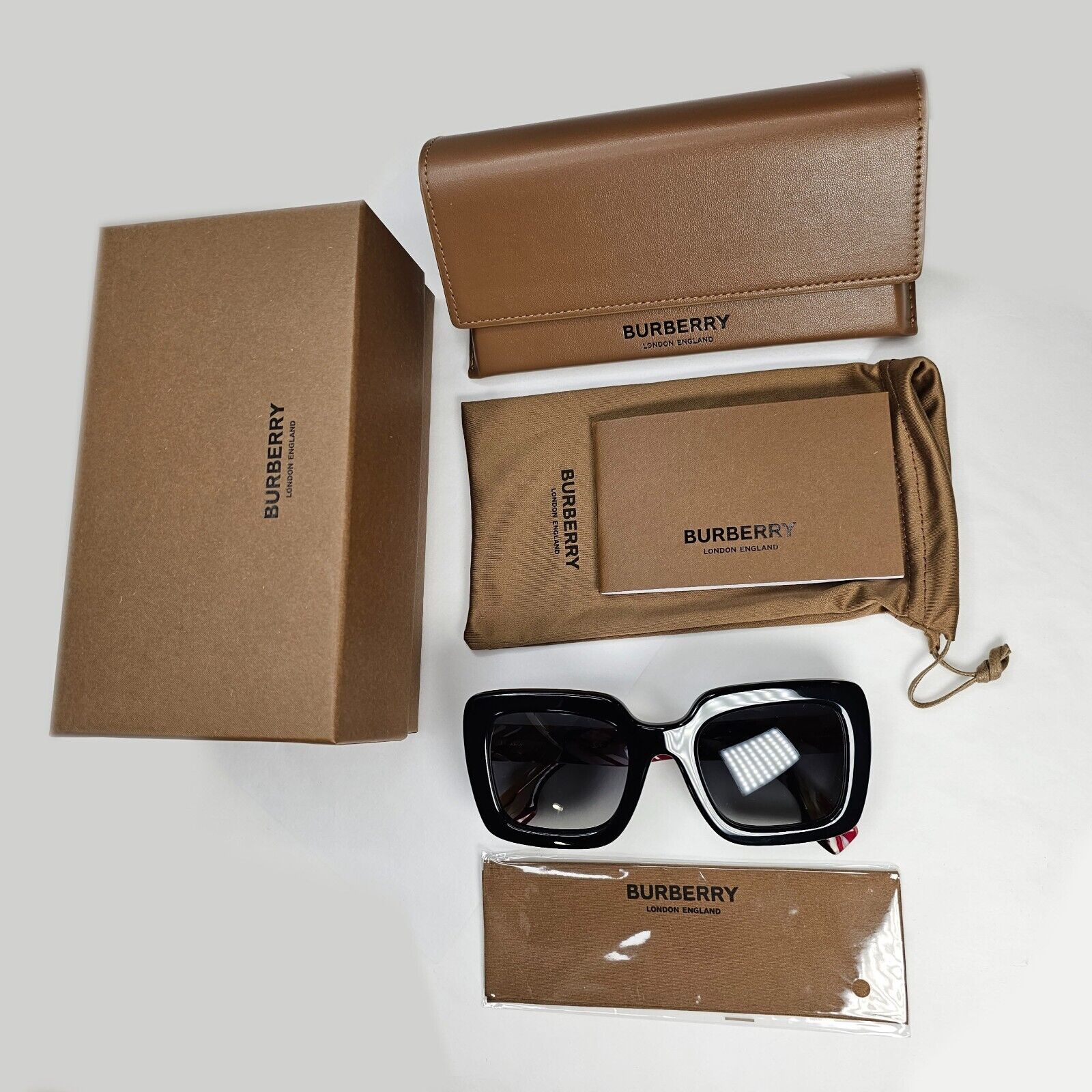 Burberry Sunglasses Black Polarized Grey Gradient  Square B 4284 3803/T3 52mm