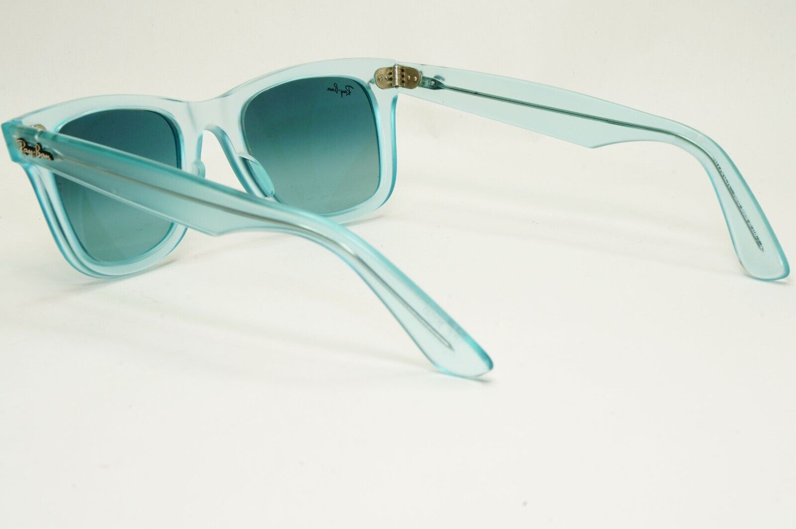 Ray-Ban Sunglasses Wayfarer Ice Pop Blue Transparent RB 2140  6055/4M 051124