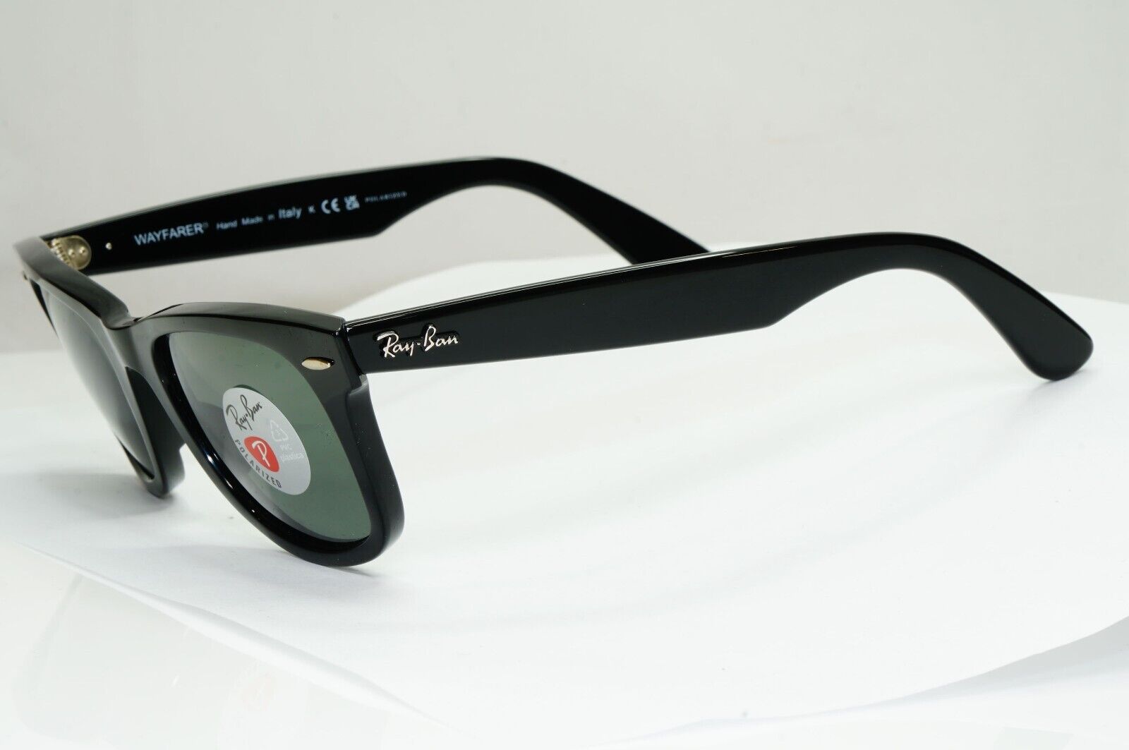 Ray-Ban Sunglasses Wayfarer Polarised Black Green RB 2140 Wayfarer 901/58 50mm