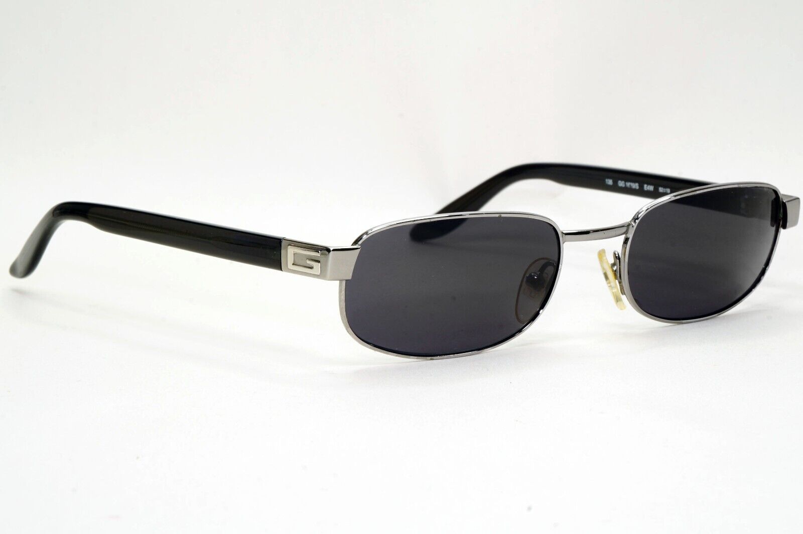 Gucci Sunglasses 1996 Vintage Black Silver Metal Rectangle GG 1639/S E4W 081124