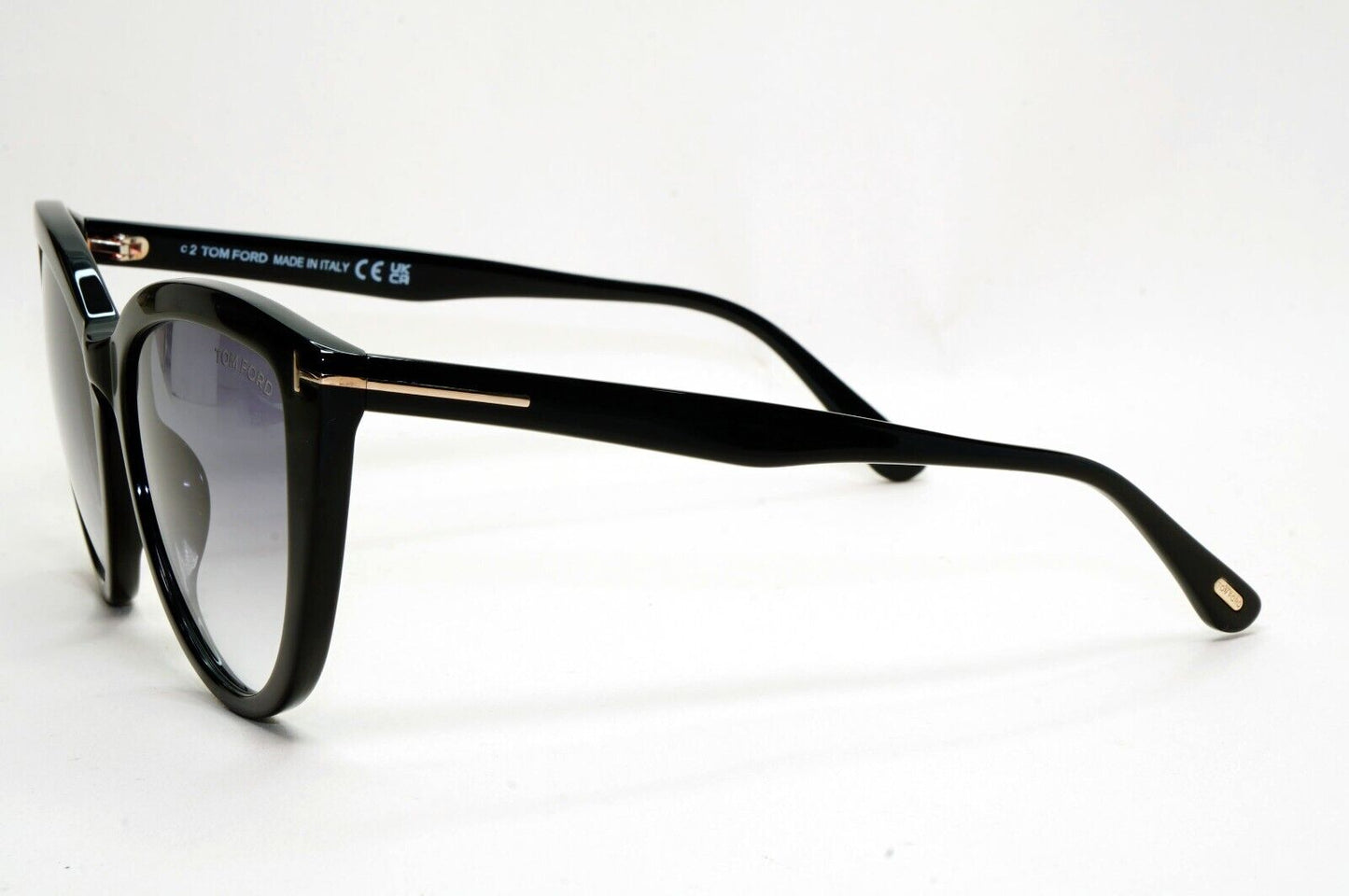 Tom Ford Sunglasses Isabella-02 Black Grey Gradient Cat Eye FT0915 TF 915 01B