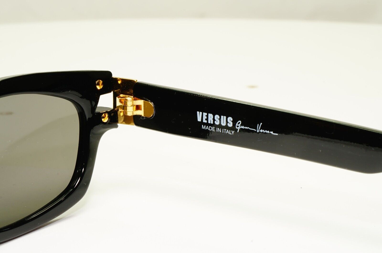 Versus by Gianni Versace 1996 Sunglasses Gold Silver Lion Black MOD E29 COL G52
