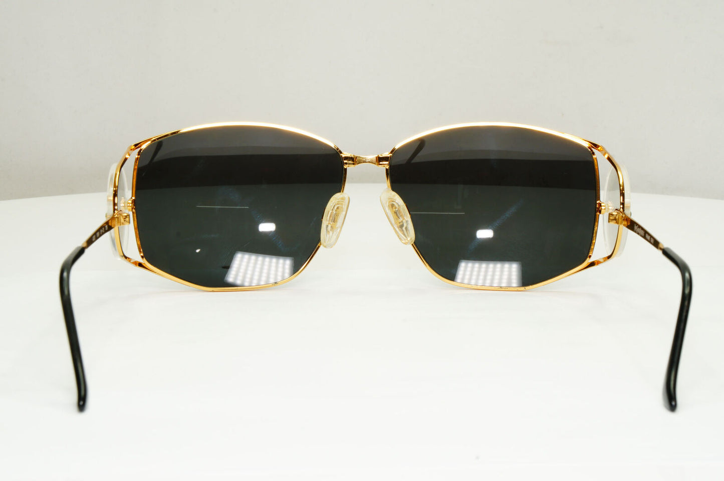 YSL 1988 Sunglasses Vintage Yves Saint Laurent Side Window Black Gold 4013 Y104