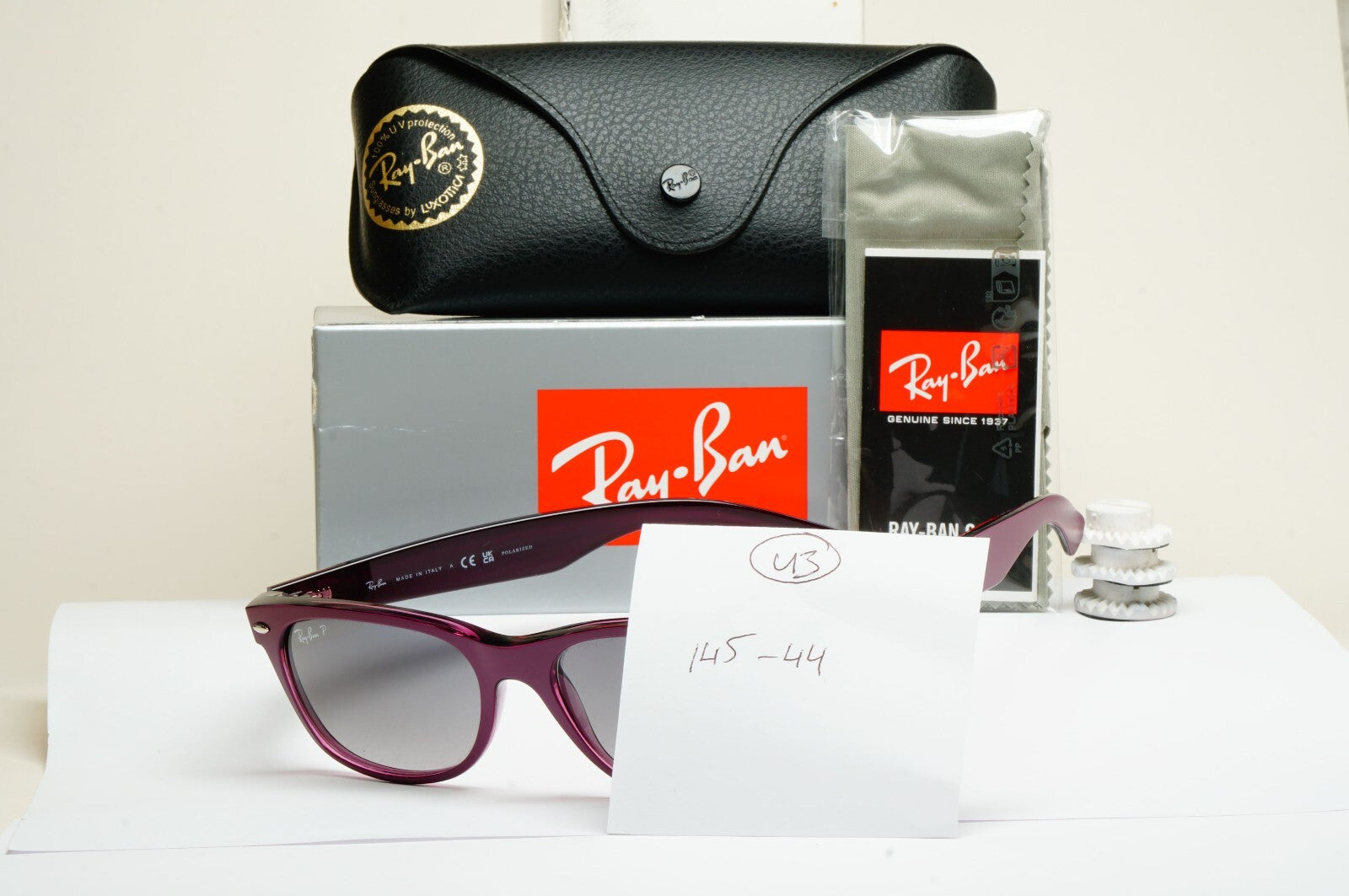 Ray-Ban Sunglasses Polarised New Wayfarer Grey Violet RB 2132 6606/M3 55mm
