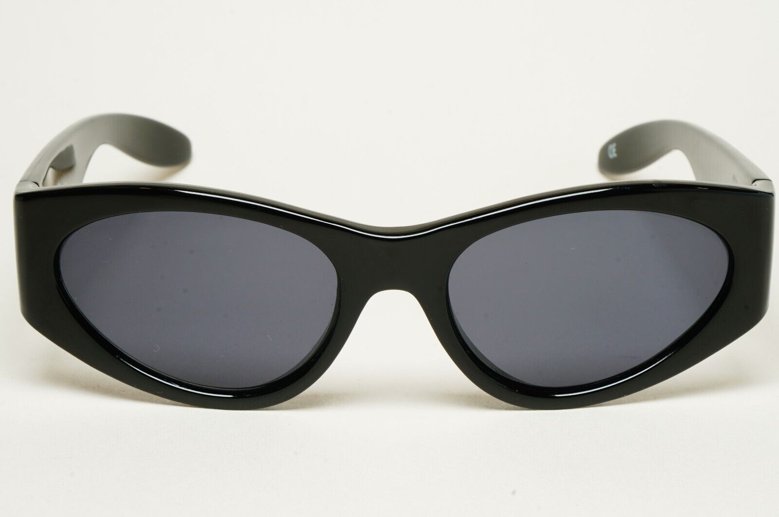 Versus Sunglasses 1996 by Gianni Versace Vintage Black Grey MOD E01 COL 852