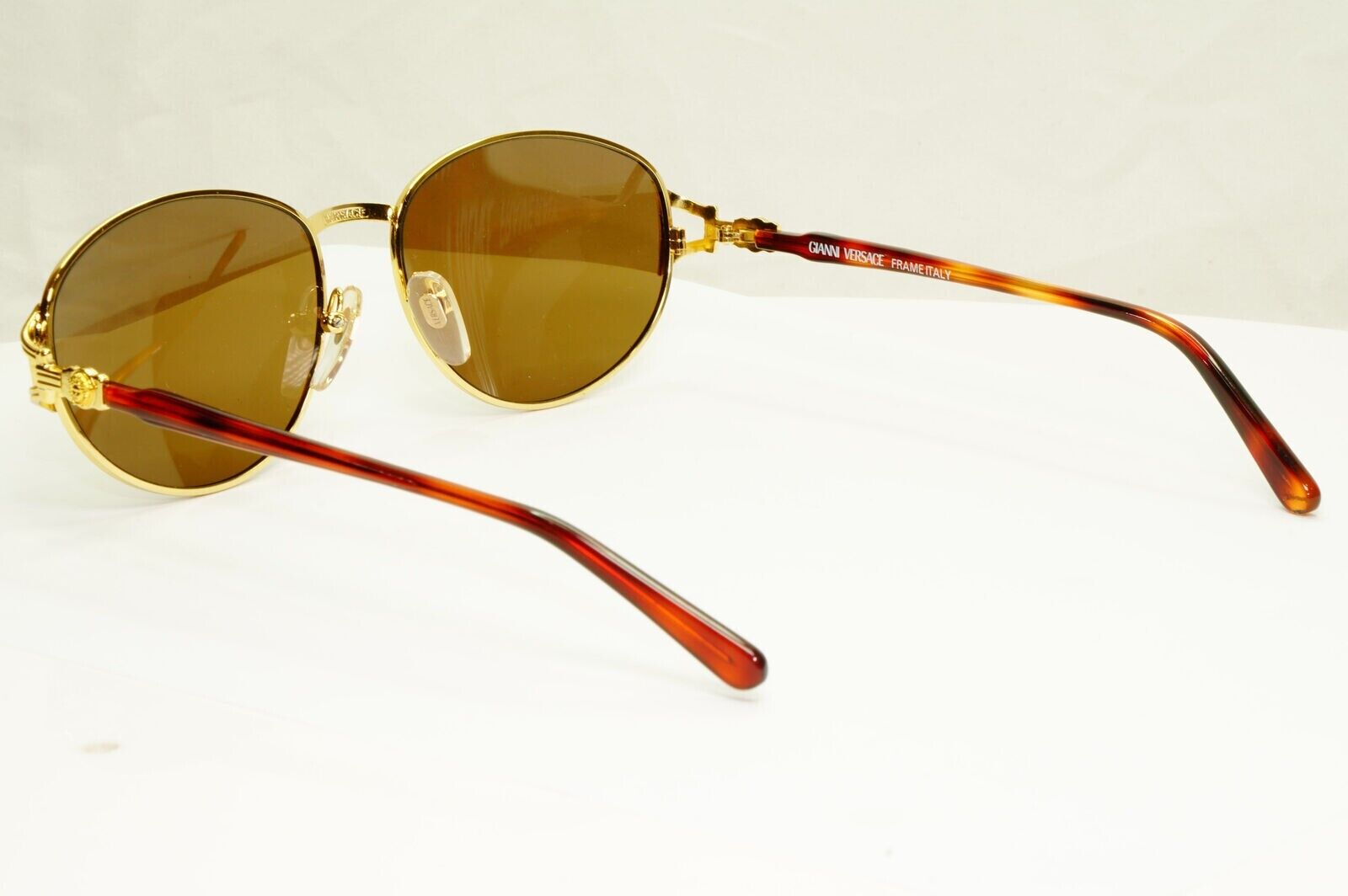 Gianni Versace Sunglasses 1995 Vintage Gold Medusa Brown Retro MOD G28 COL 14L A