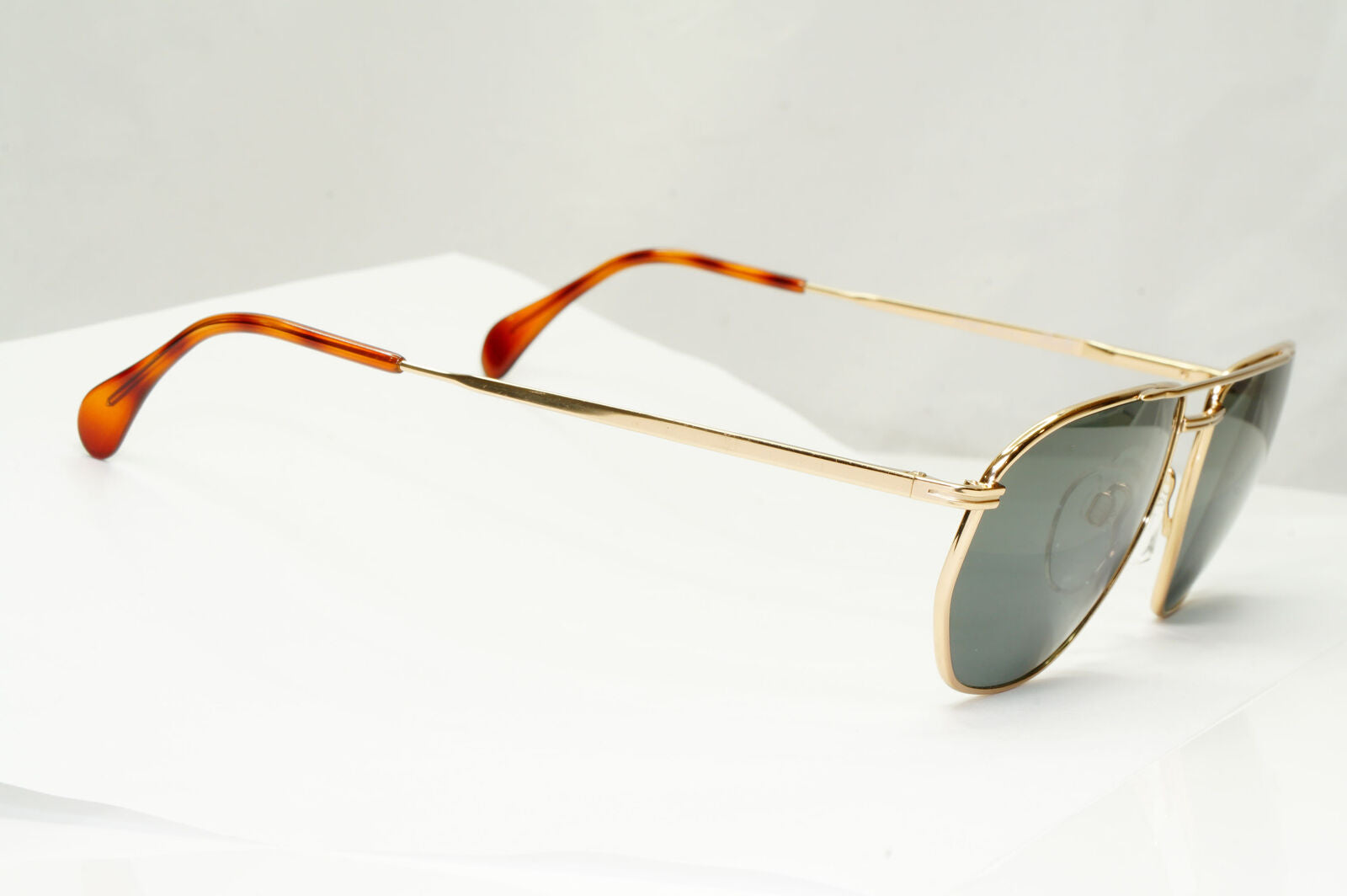 Silhouette 1990s Austria Sunglasses Vintage Gold Green Pilot M7217 V6050 071222