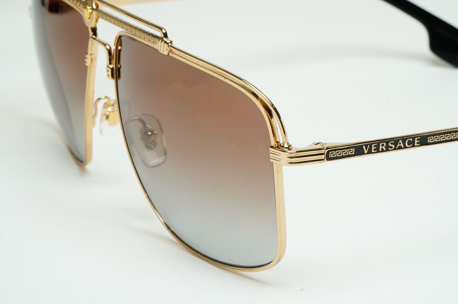Versace Sunglasses Gold Brown Grey Navigator Pilot MOD VE 2242 1002/89 61mm