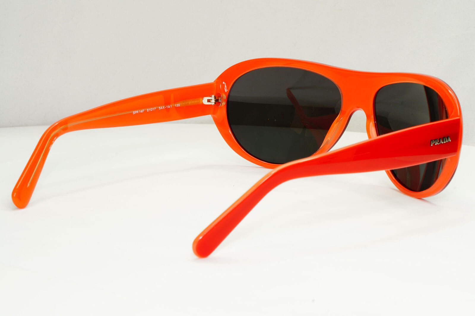 Prada 2005 Vintage Sunglasses Red Orange Black PR14FS SPR 14F 5AX-1A1 251122