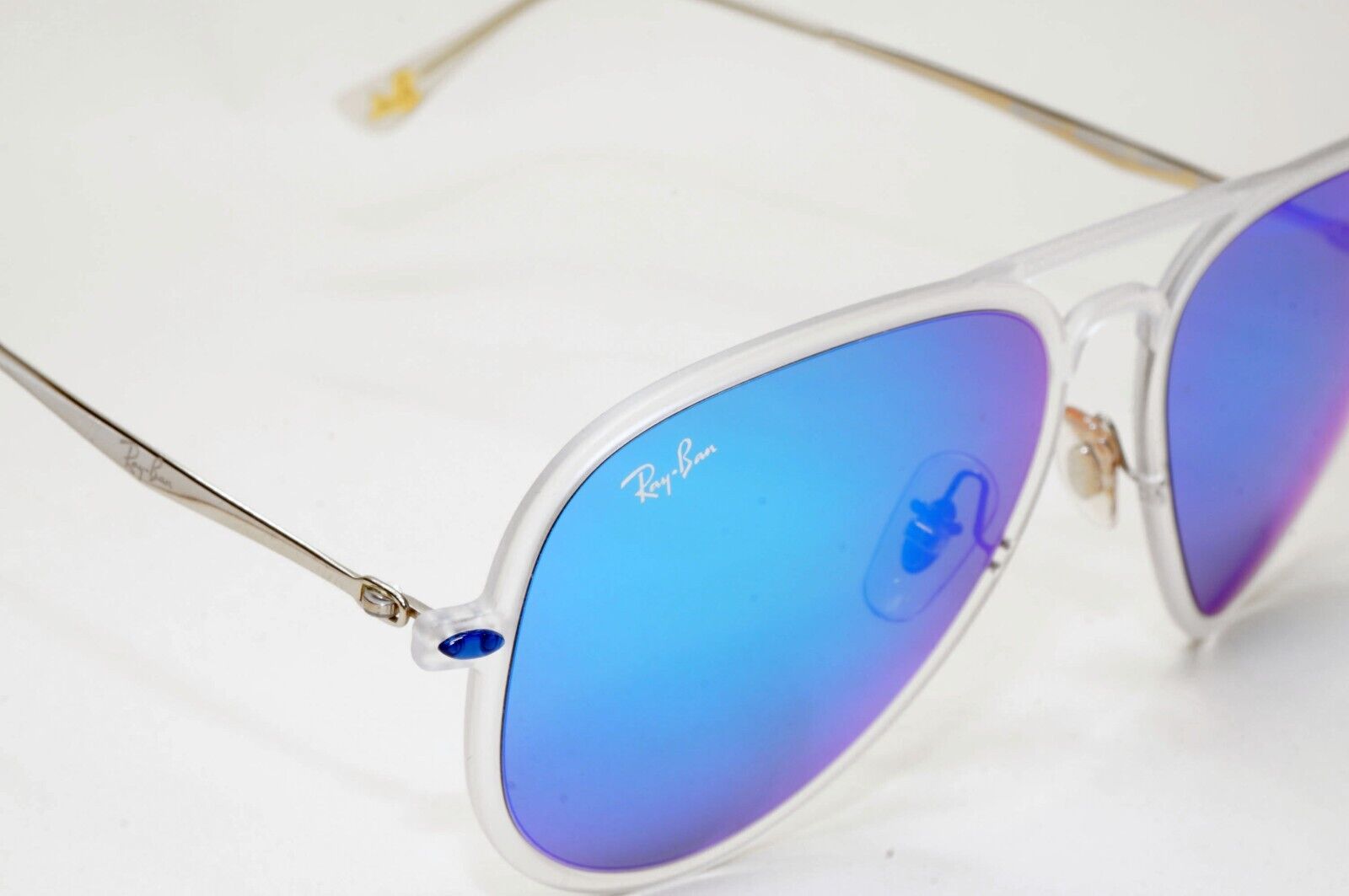 Ray-Ban Sunglasses 2015 Rare Aviator LightRay 2.0 Blue Mirror RB 4211 646/55