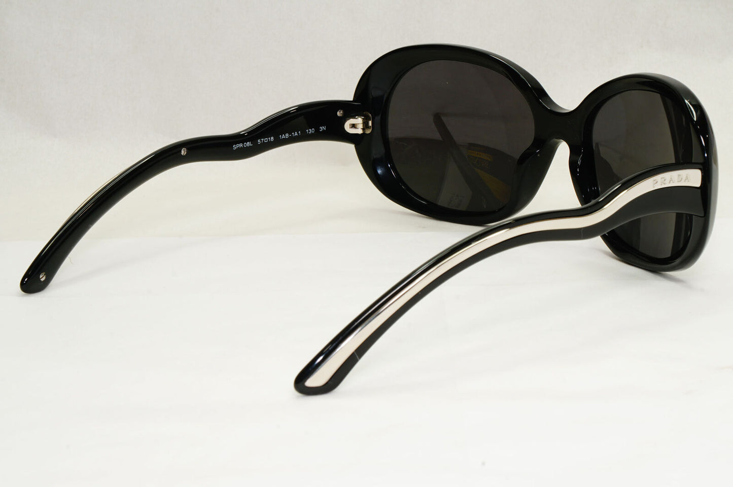 Prada Sunglasses 2010 Vintage Silver Wave Square PR08LS SPR 08L 1AB-1A1 060324