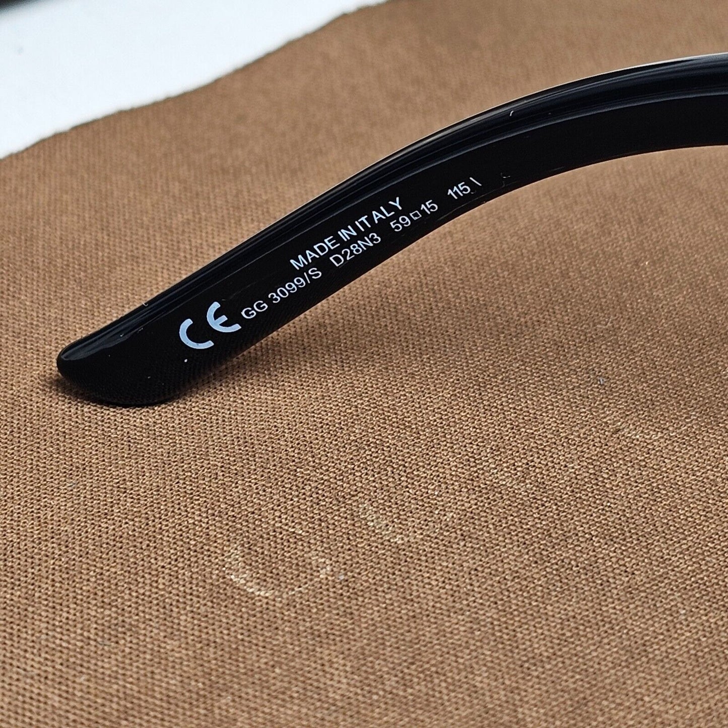 Gucci Sunglasses 2008 Vintage Horsebit Black Gold GG 3099/S D28N3 250125
